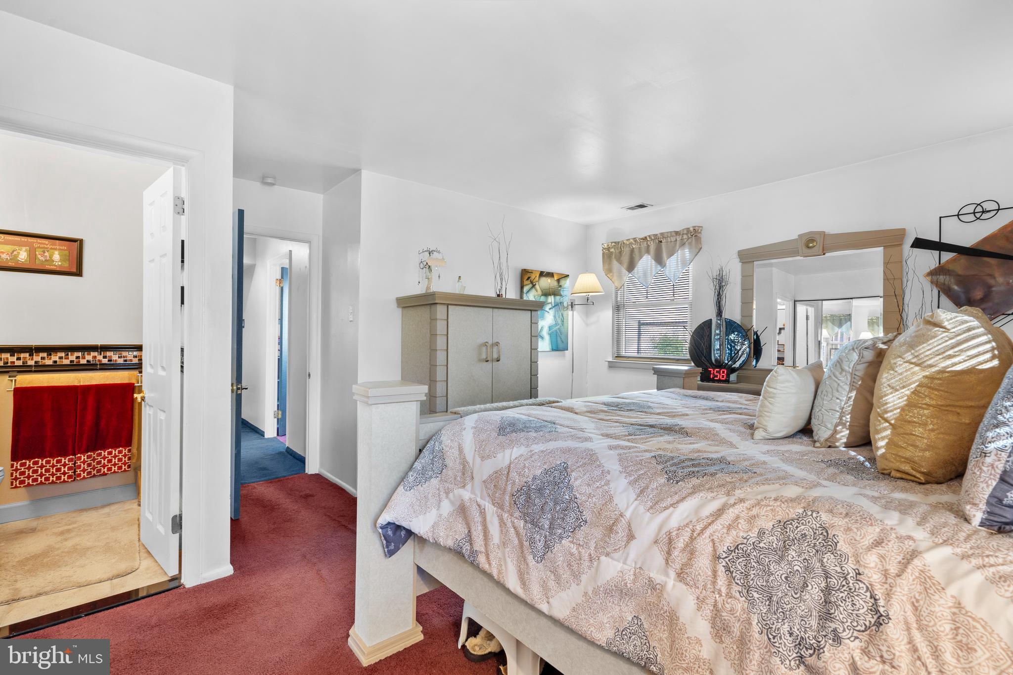 WOODRIDGE EAST - Residential