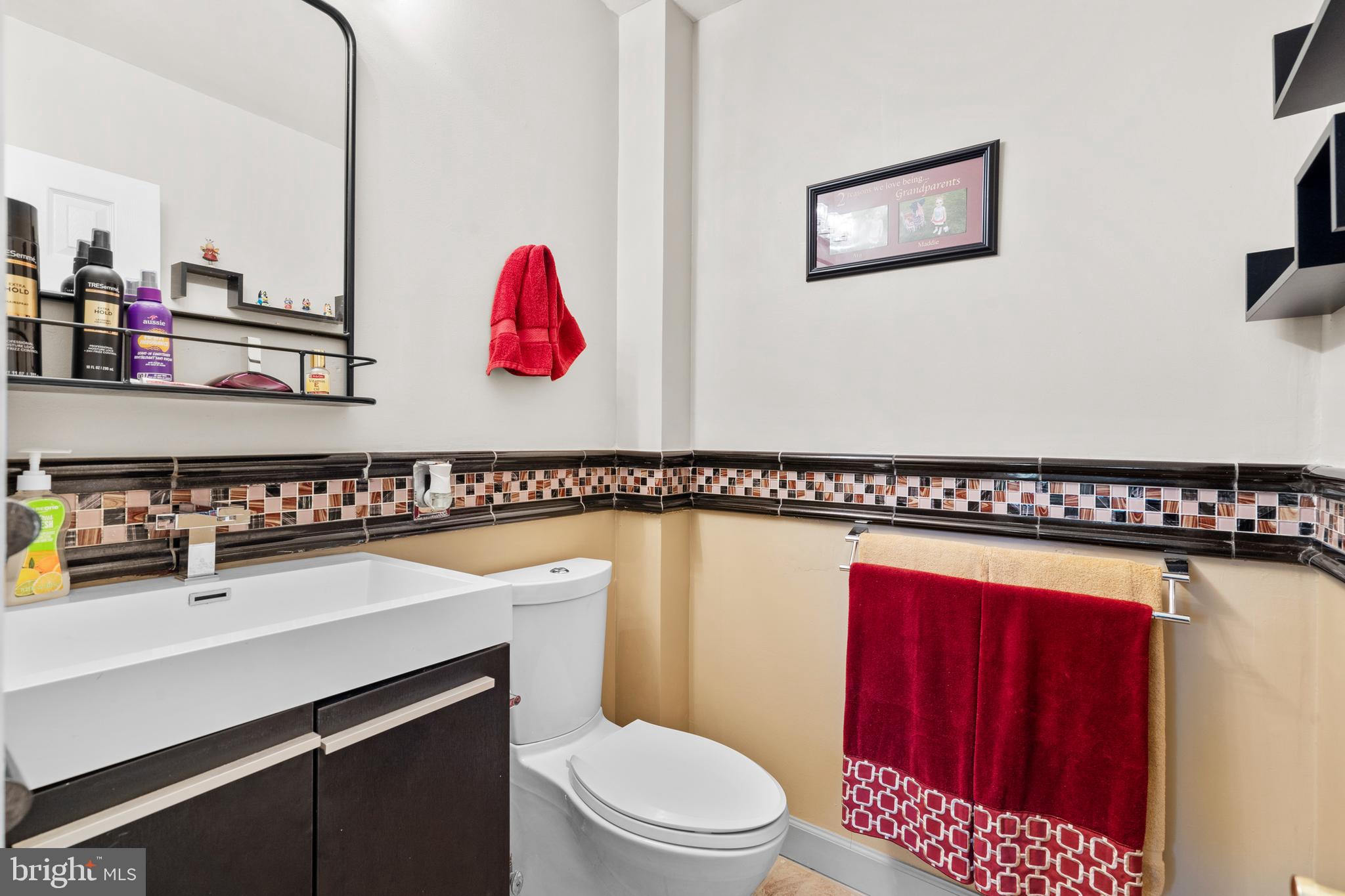 WOODRIDGE EAST - Residential