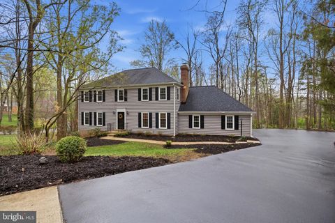 Homes For Sale - 15790 Beacon Hill Place<br/> Prince William County, DUMFRIES, VA 22025