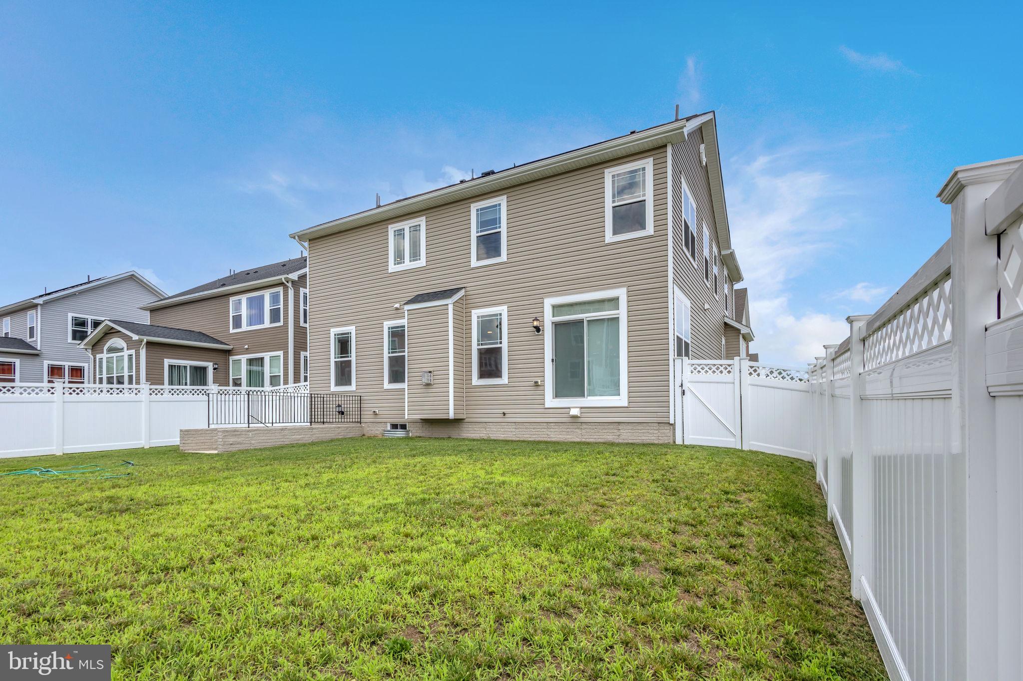 STONEHAVEN - Residential