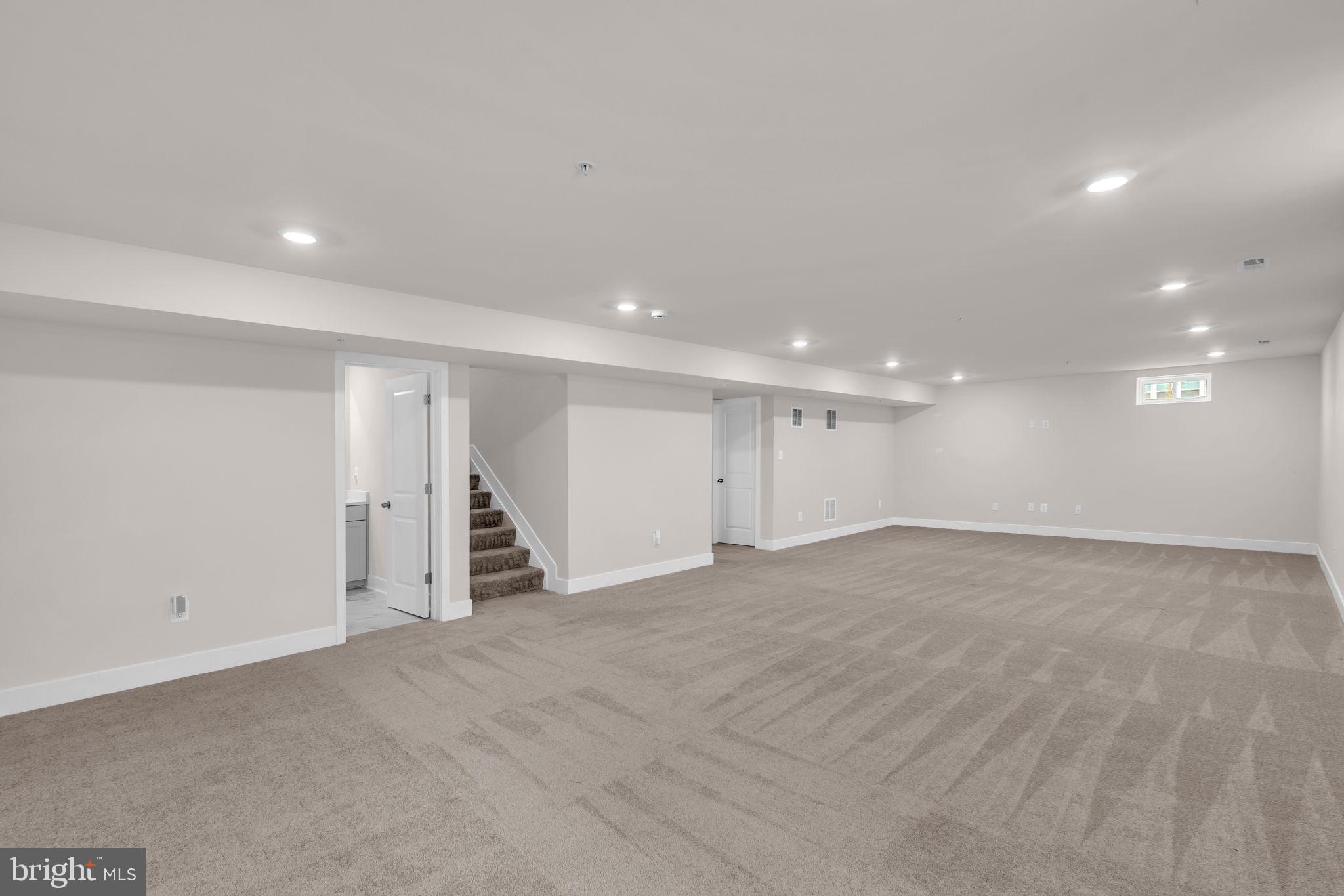 STONEHAVEN - Residential