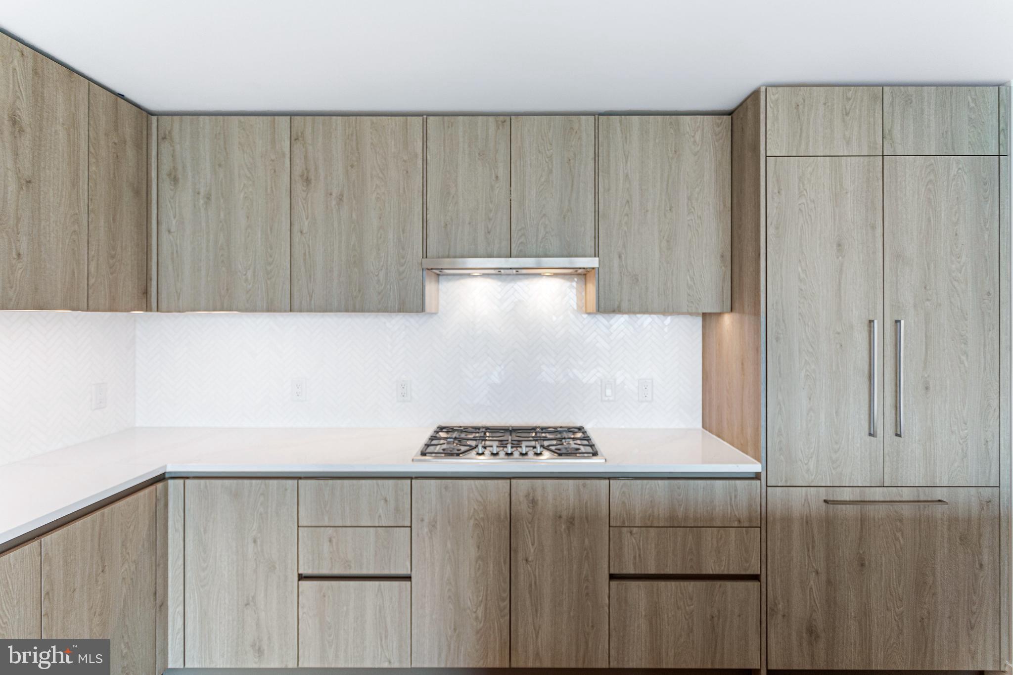 OLD TOWN ALEXANDRIA - Residential