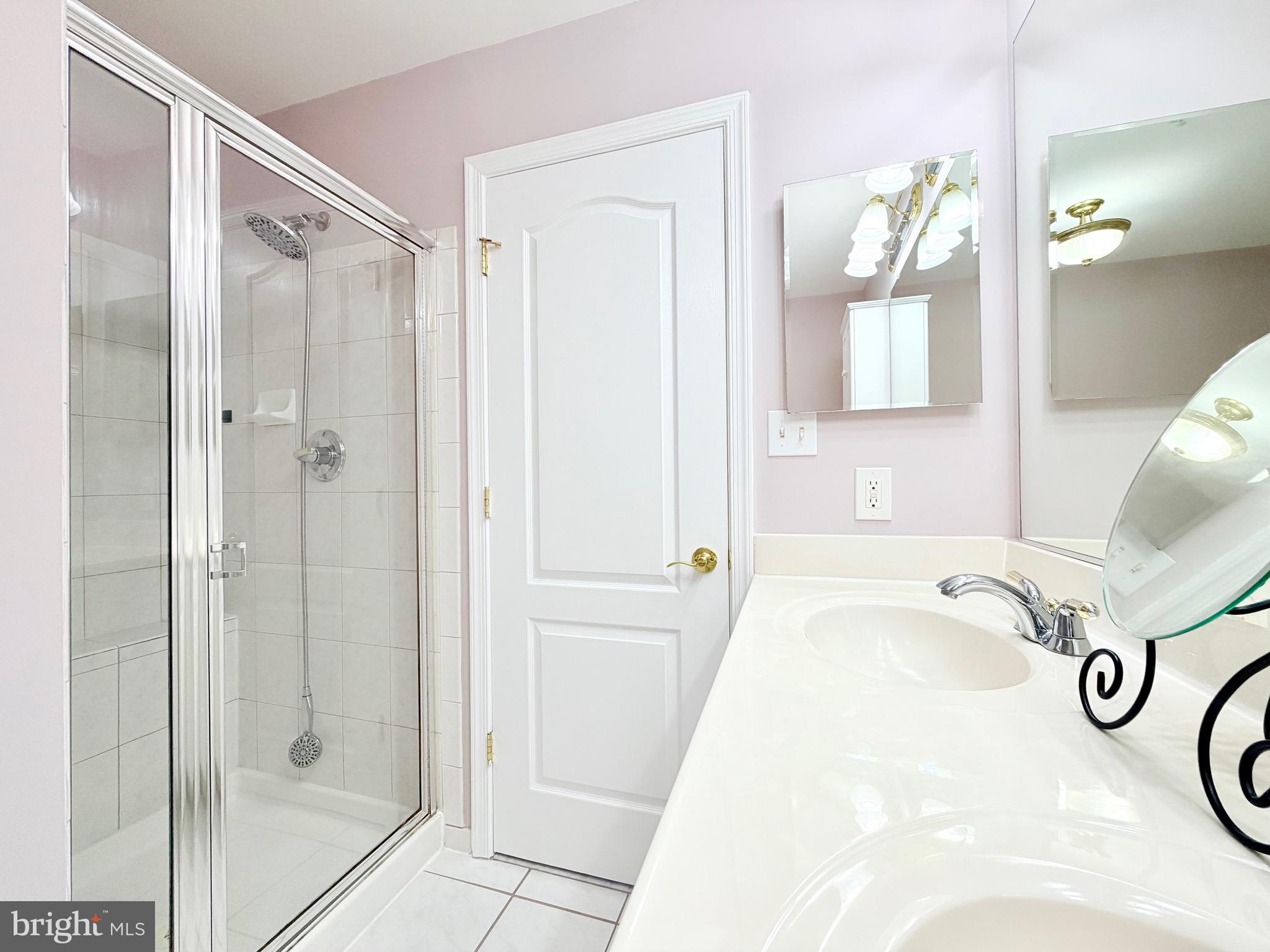 FAIRWAY VILLAS - Residential