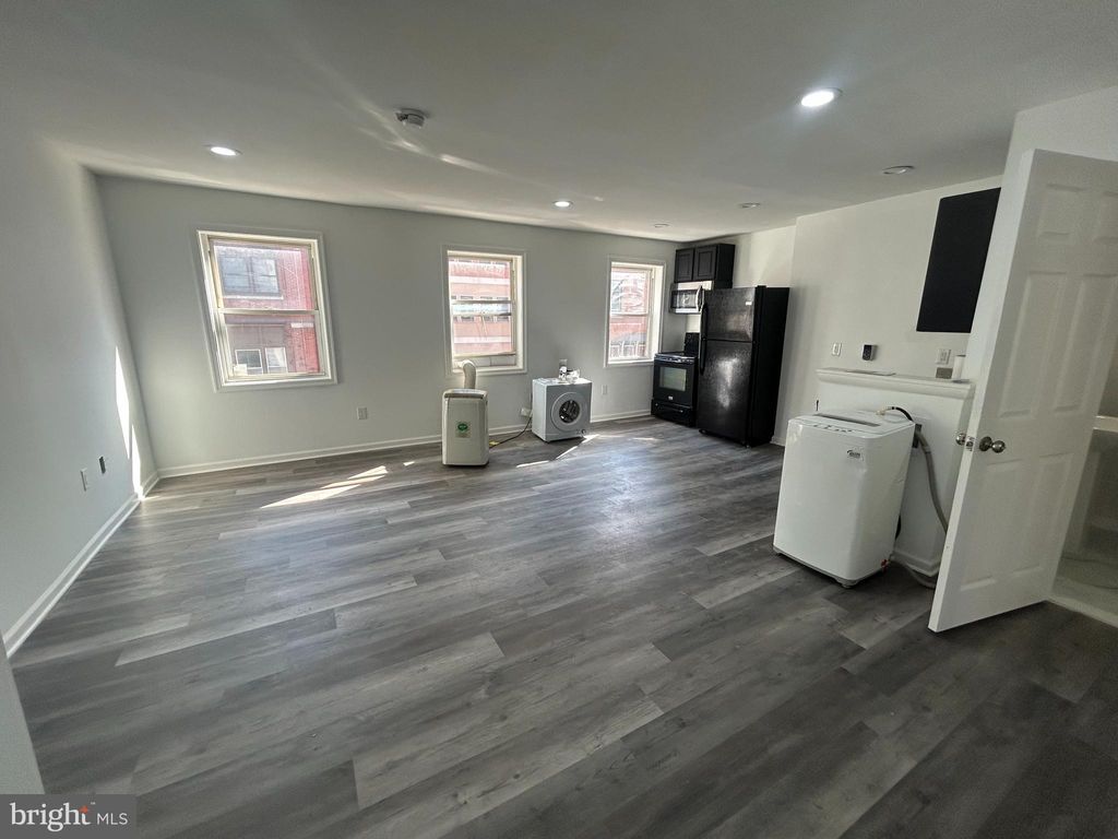 Photo of 717 Sansom Street #300, PHILADELPHIA, PA 19106 (MLS # PAPH2544638)