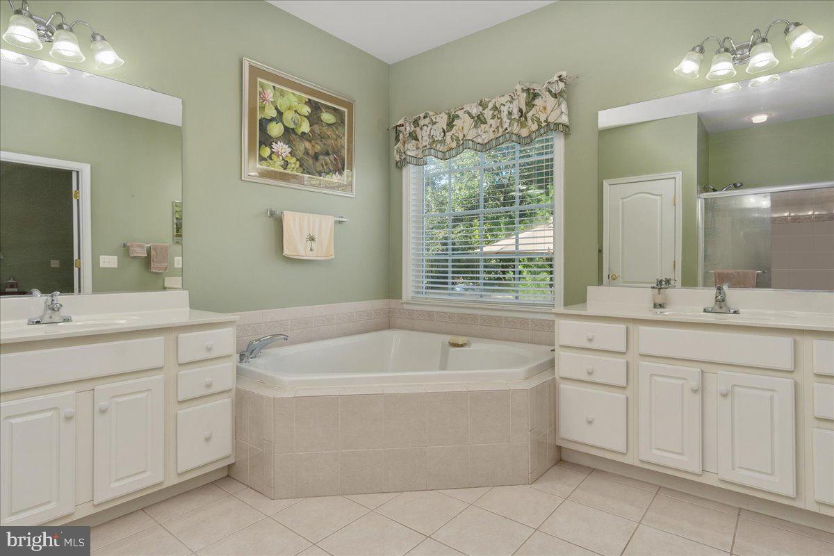 MAGOTHY MEADOWS - Residential