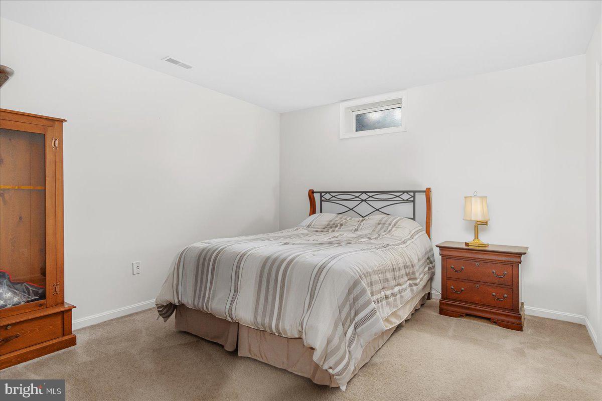 MAGOTHY MEADOWS - Residential