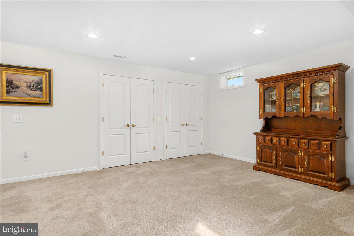 MAGOTHY MEADOWS - Residential