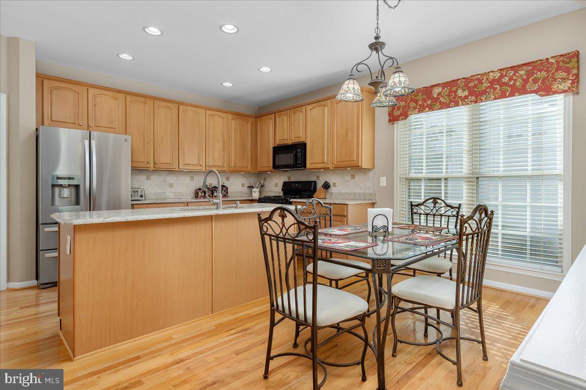 MAGOTHY MEADOWS - Residential