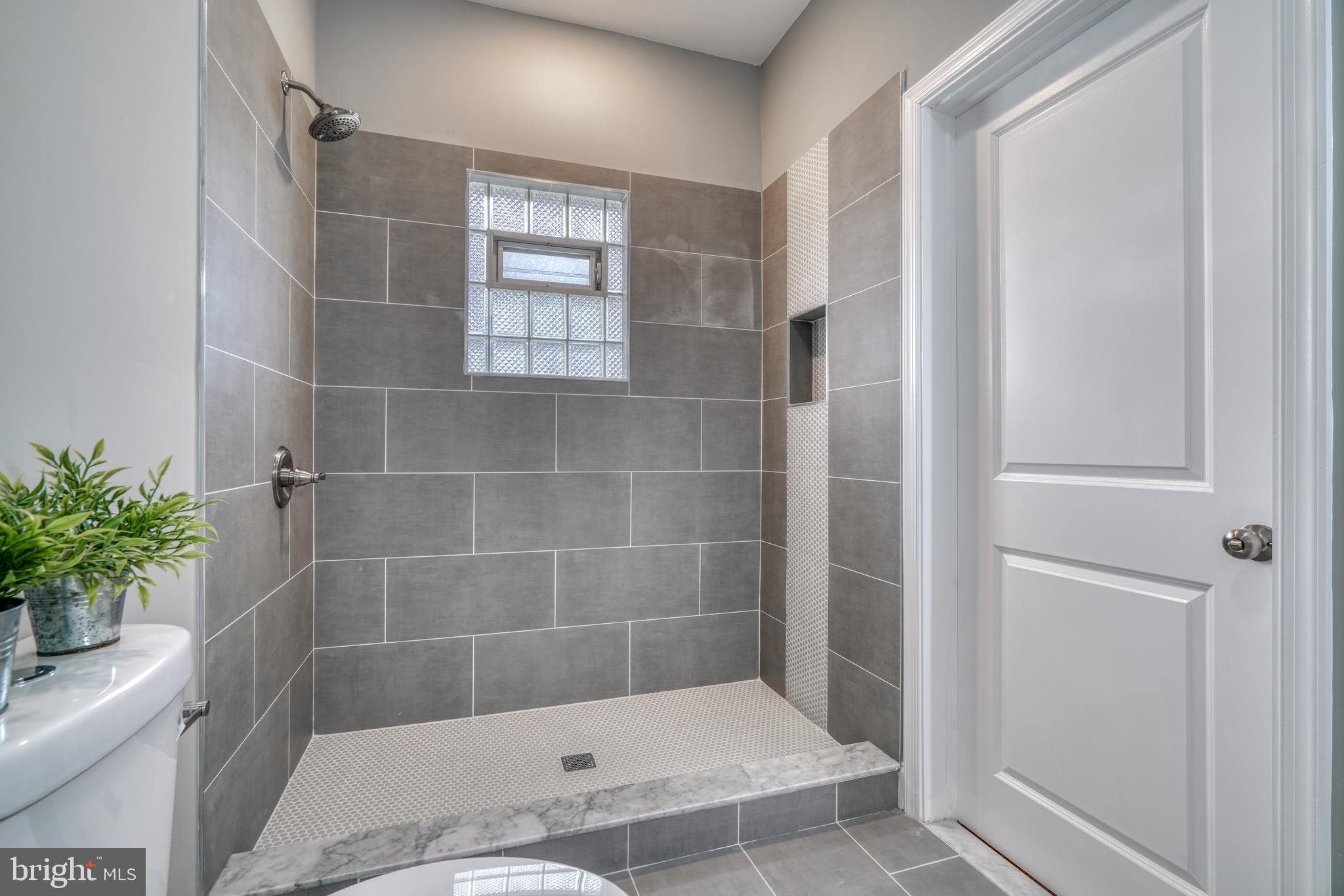 HALETHORPE - Residential