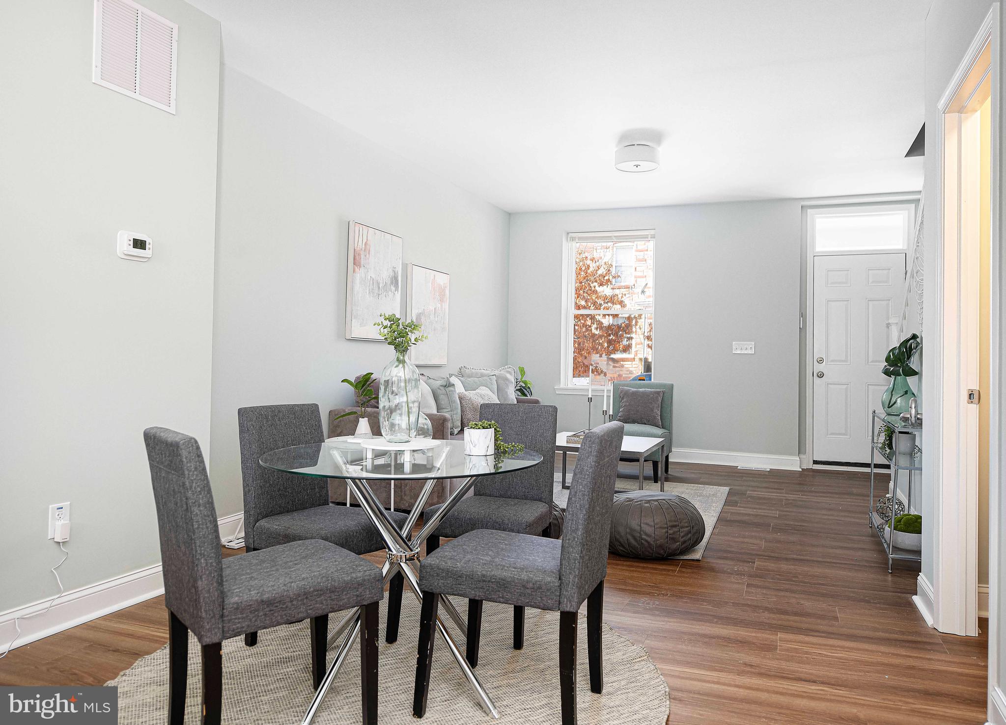 ELLWOOD PARK - Residential