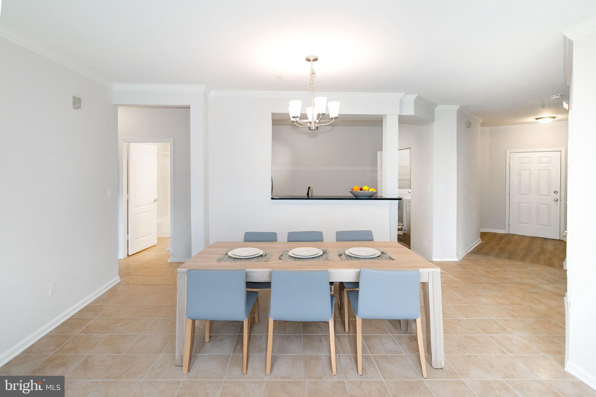 CARDINAL PLACE - Residential