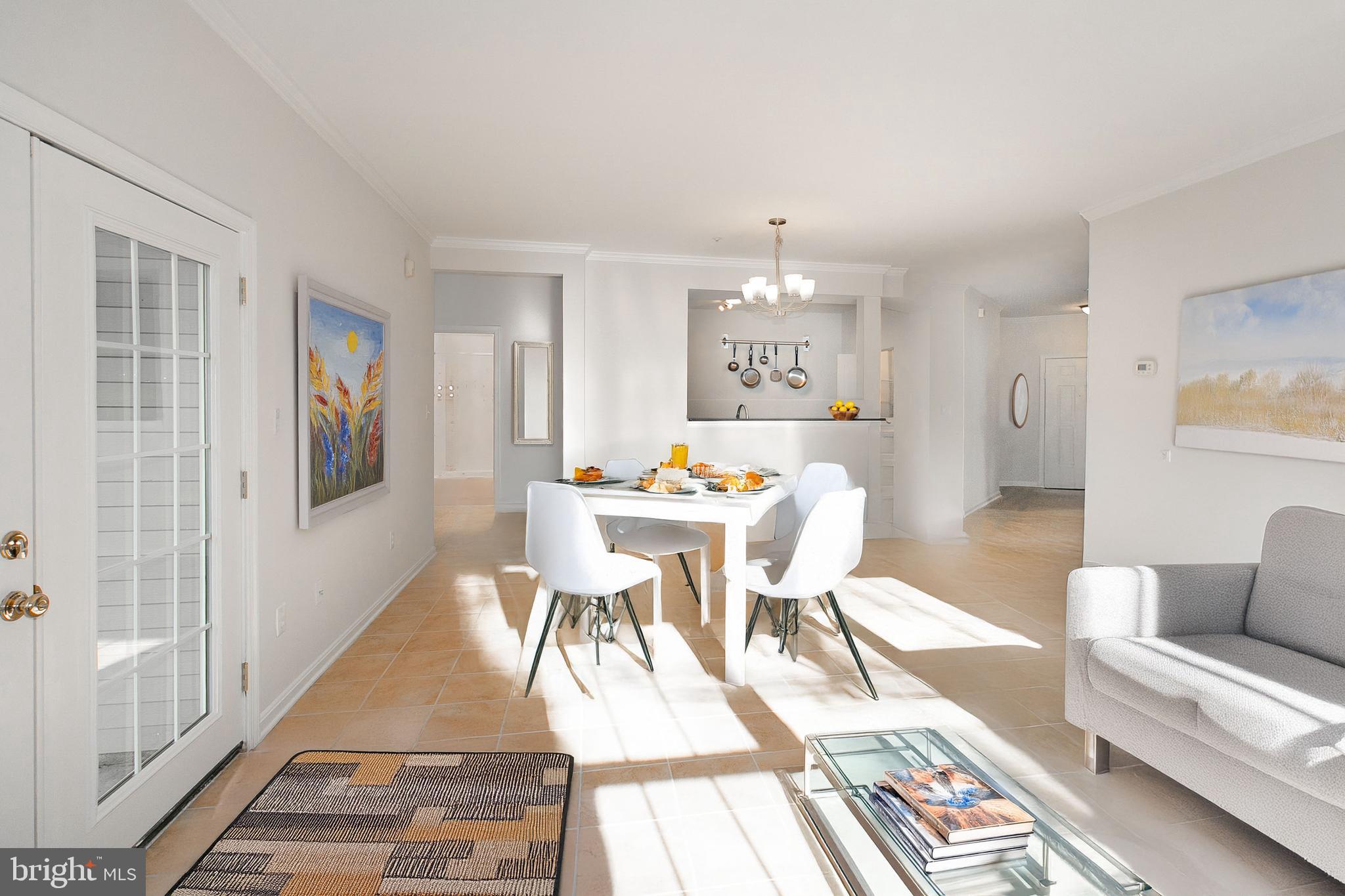 CARDINAL PLACE - Residential