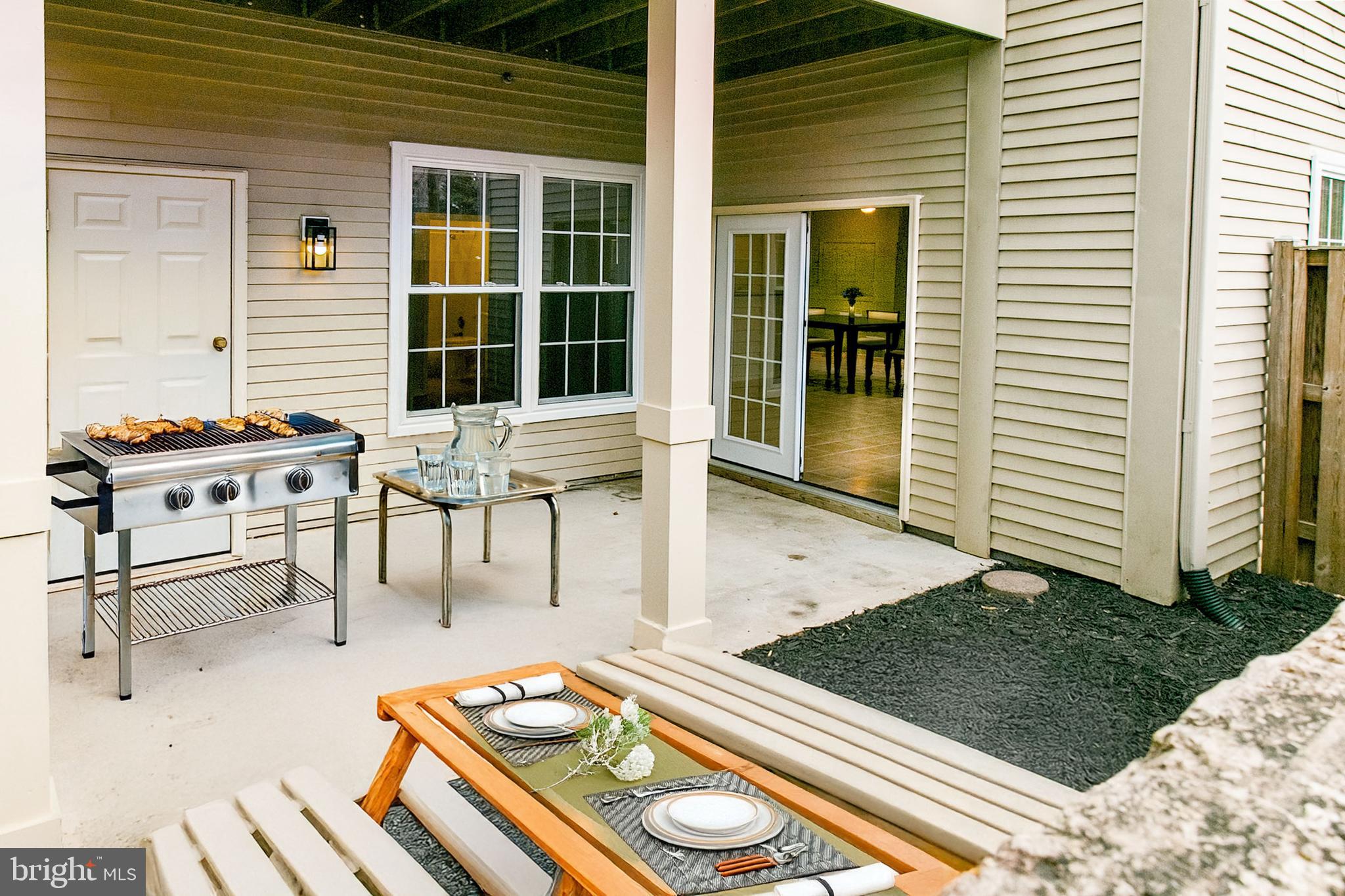 CARDINAL PLACE - Residential