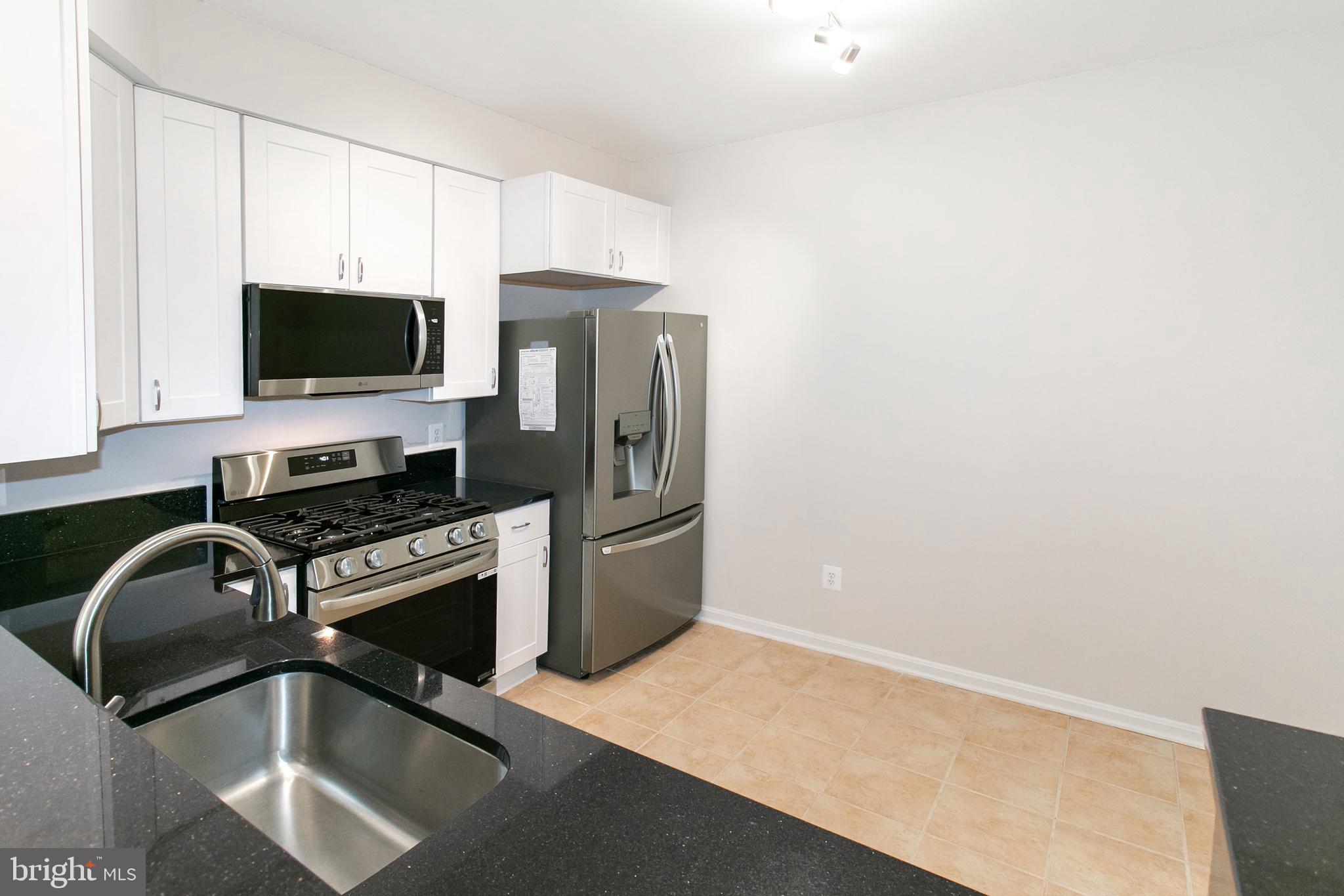 CARDINAL PLACE - Residential