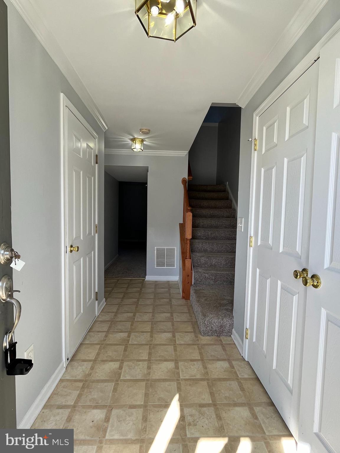 FAIRWAYS EAST - Residential Lease