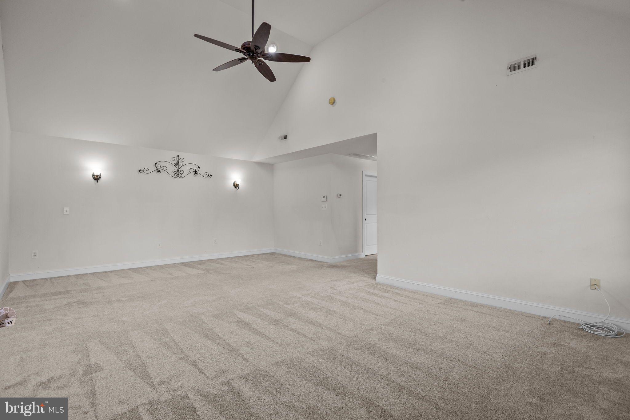 FERGUSON HILL - Residential