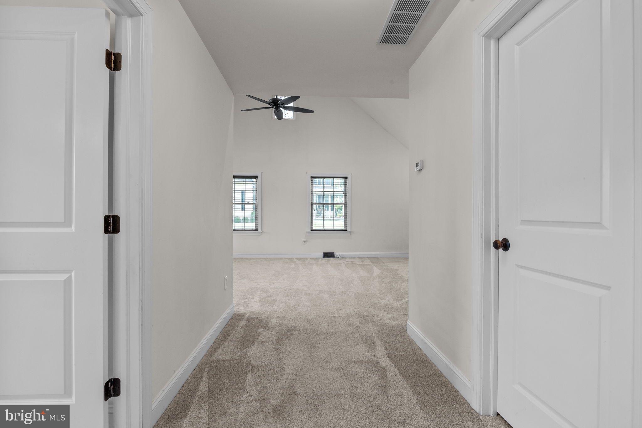 FERGUSON HILL - Residential