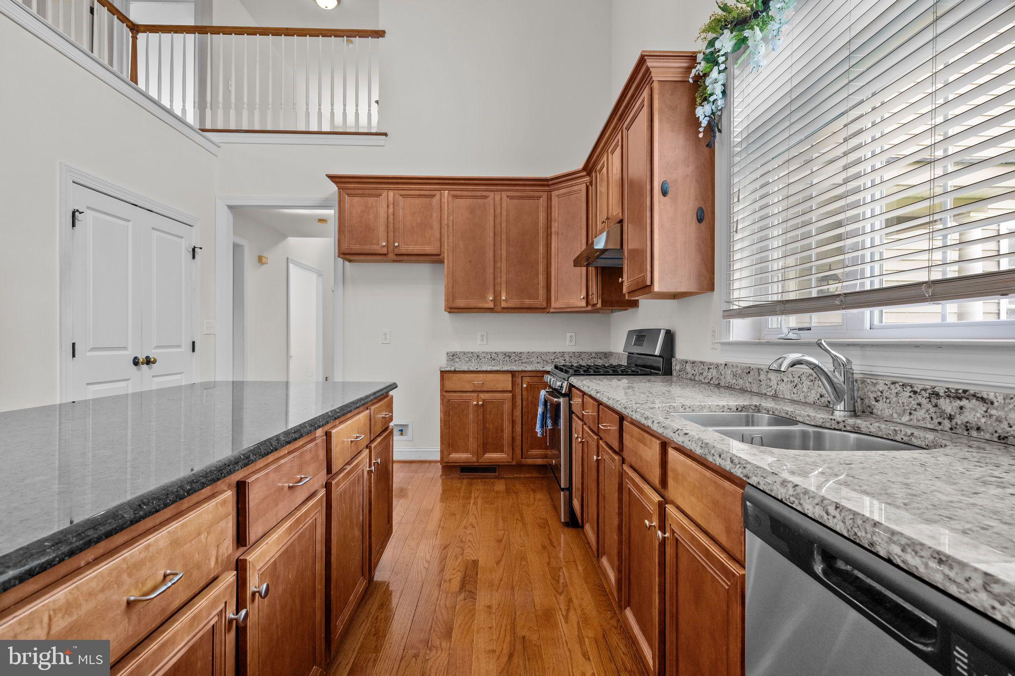 FERGUSON HILL - Residential