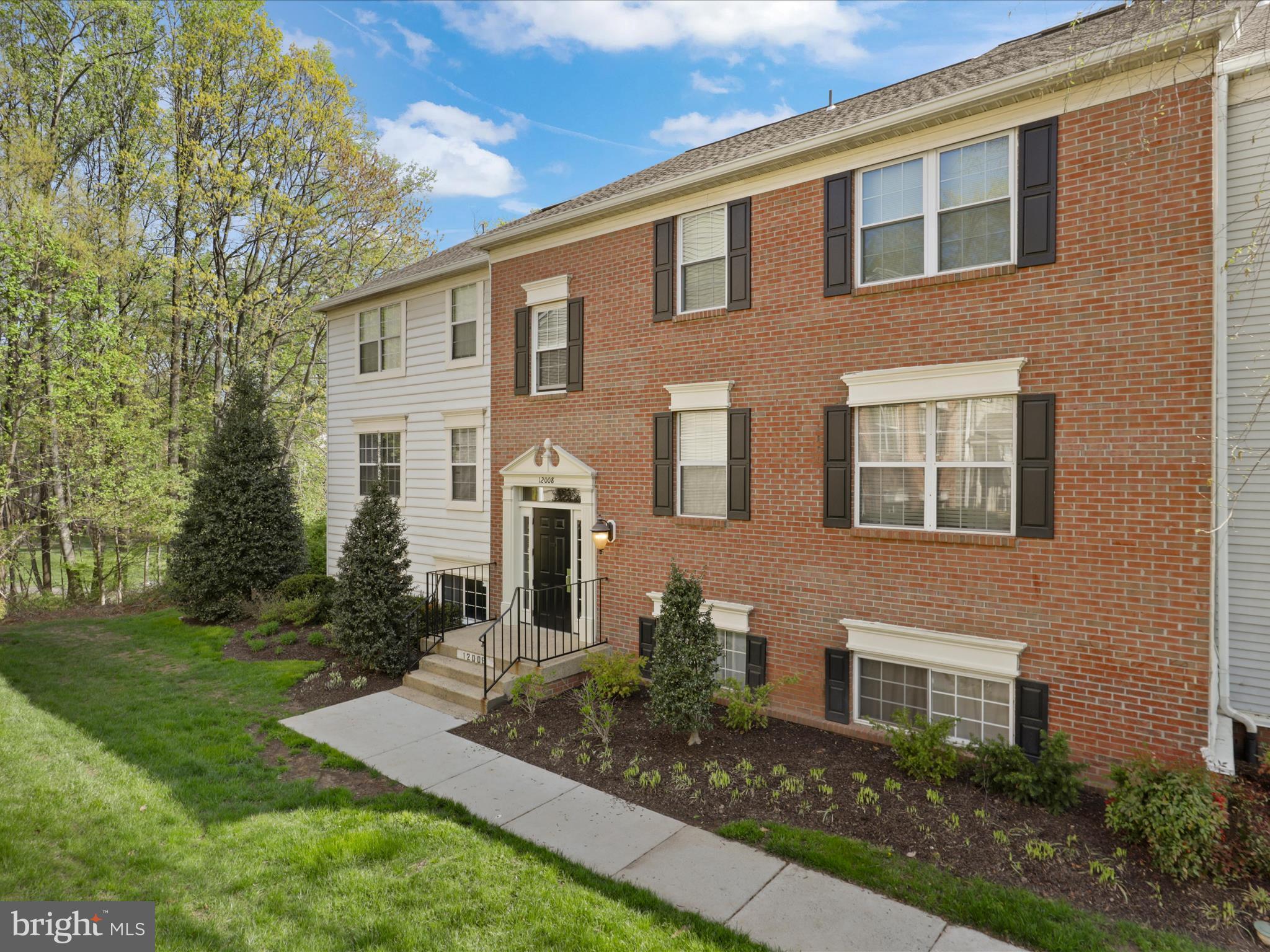 HEIGHTS AT PENDERBROOK - Residential