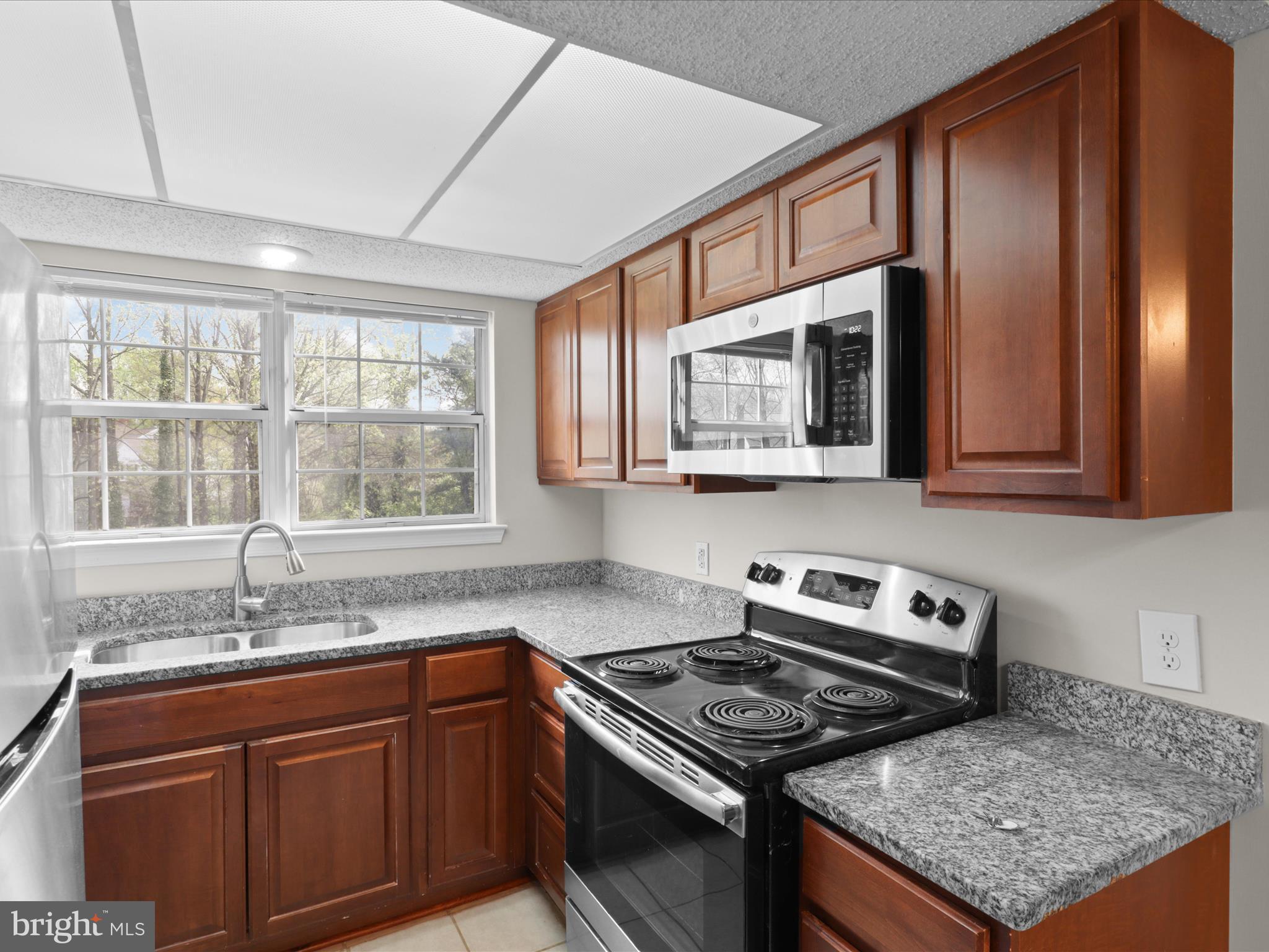 HEIGHTS AT PENDERBROOK - Residential