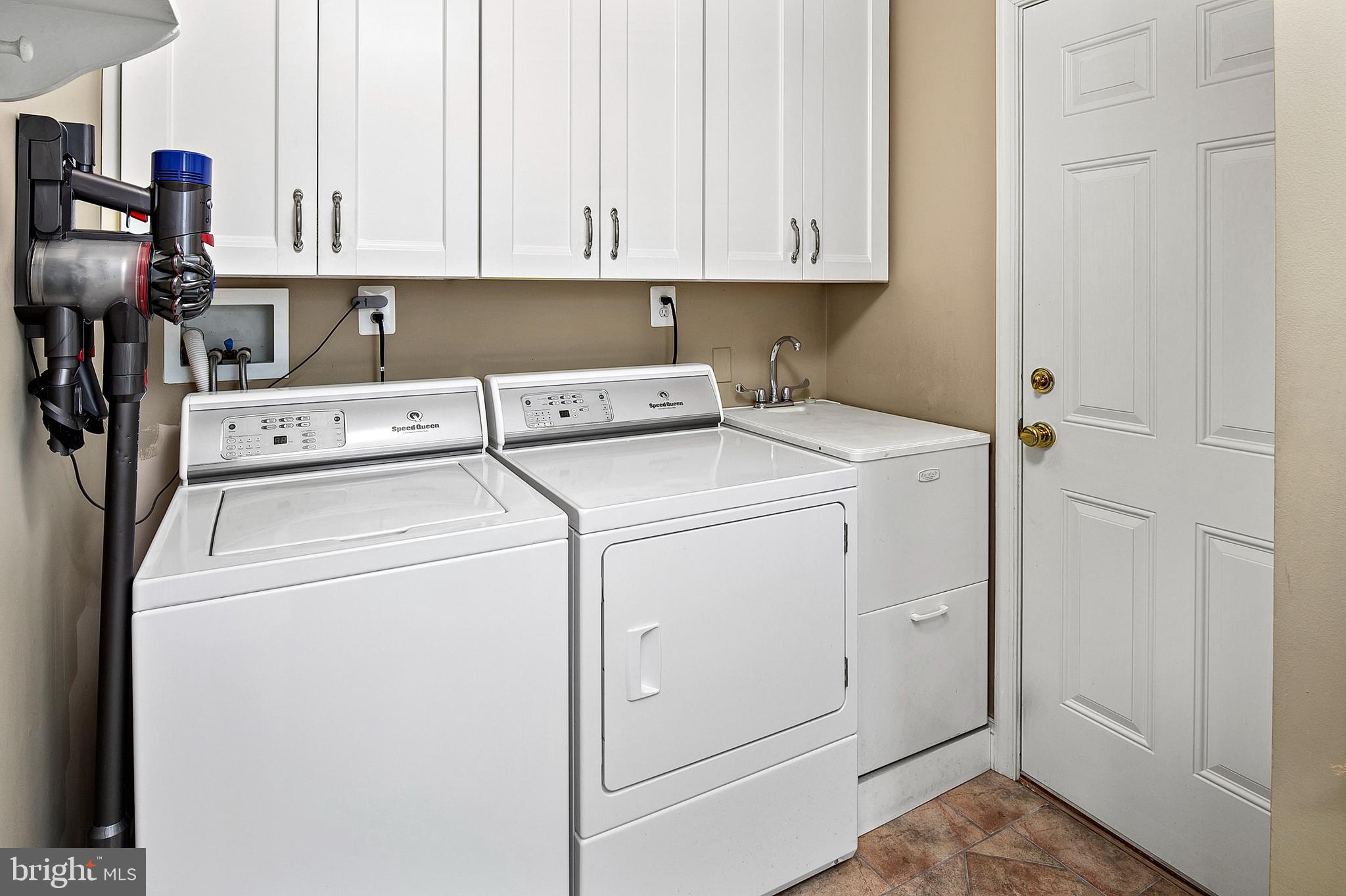 DUNLOGGIN - Residential