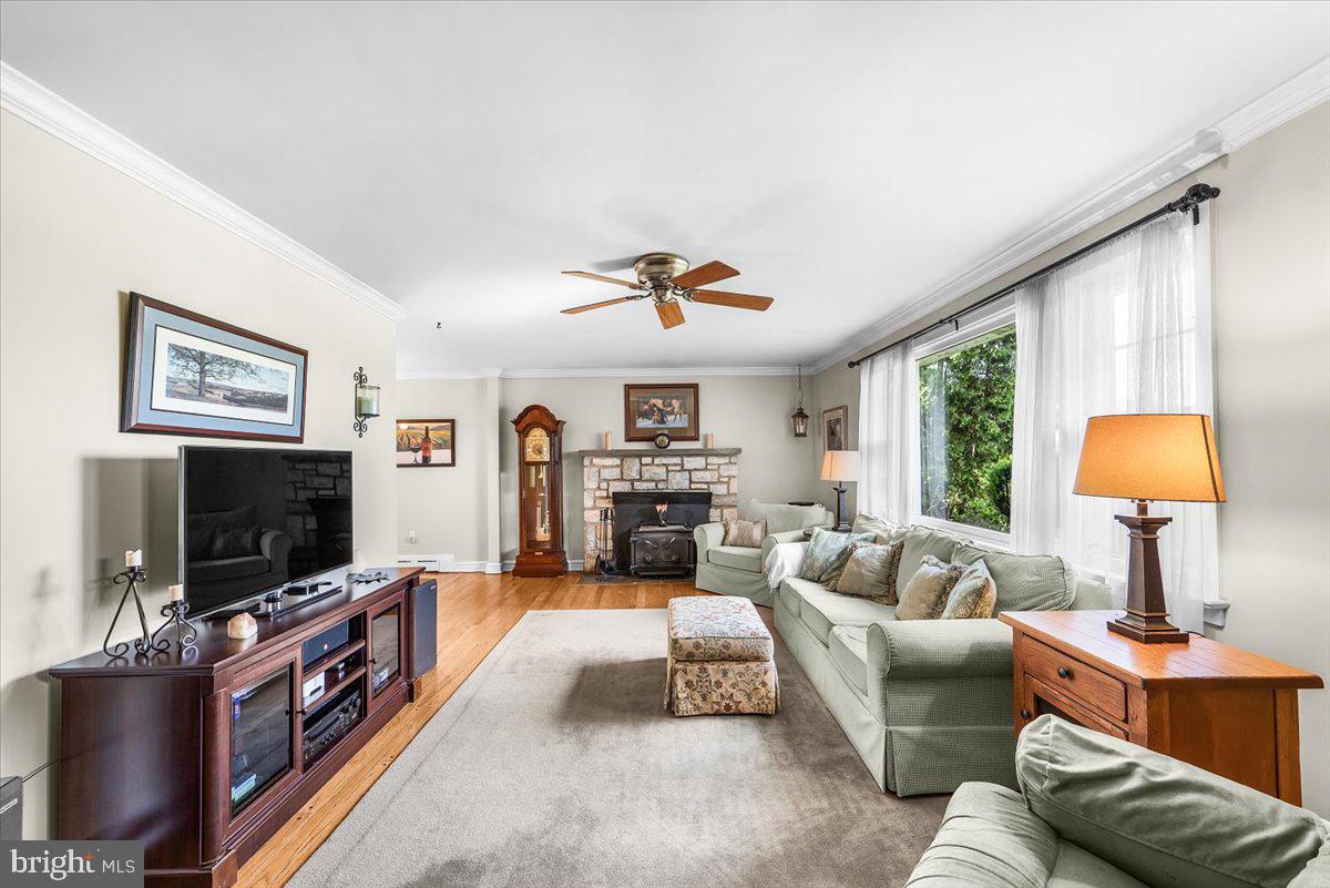 16 GALICIA DRIVE