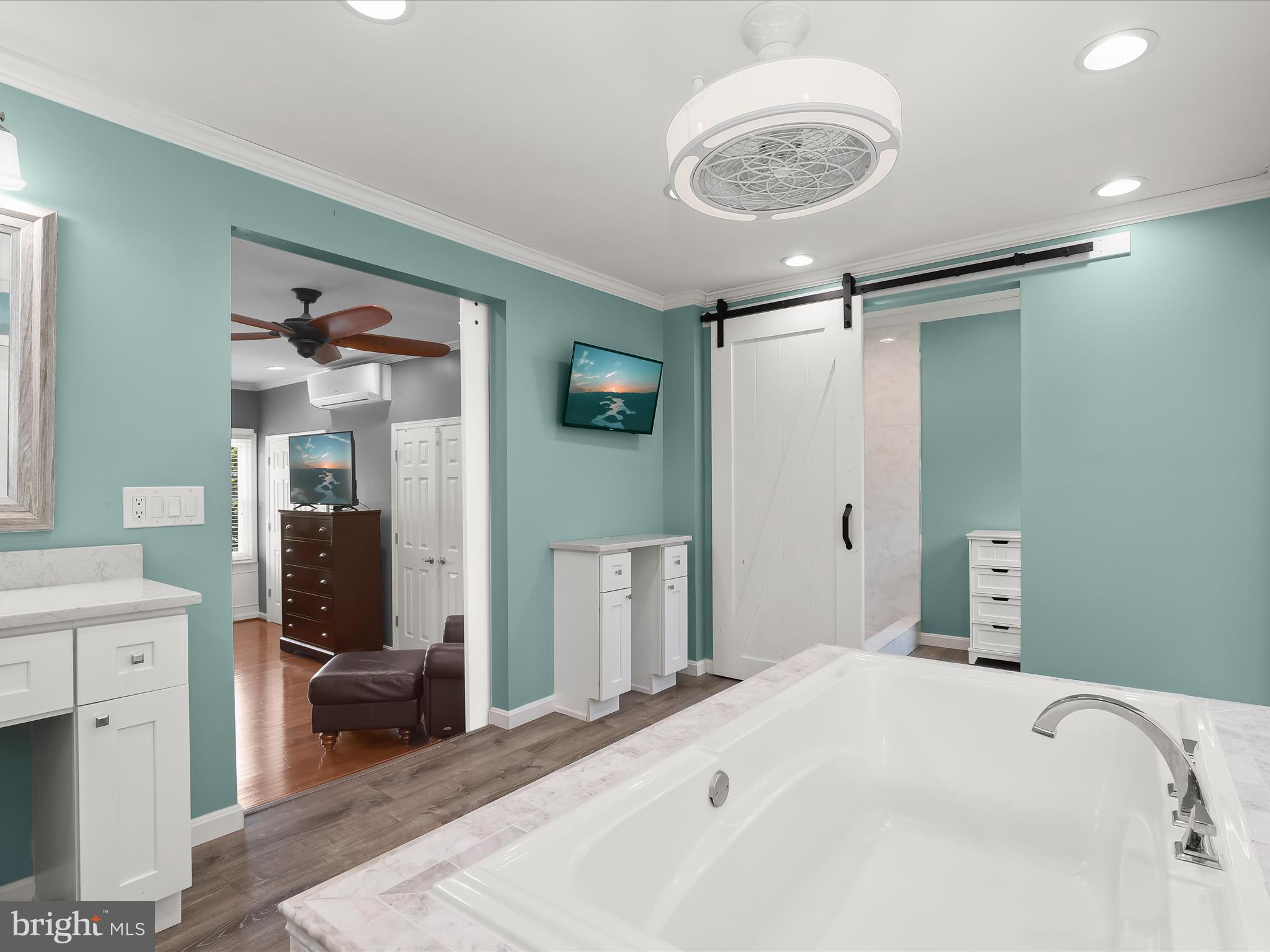 VILLAGE OF KINGS CONTRIVANCE - Residential