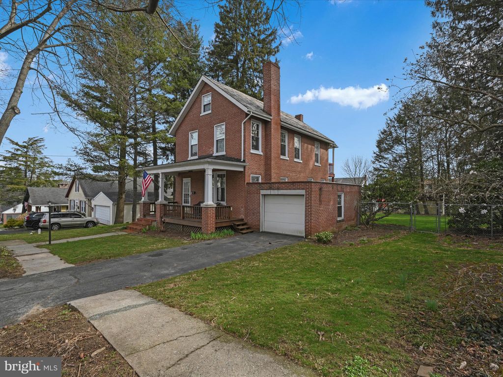 Photo of 15 Princeton Avenue, Lancaster, PA 17603 (MLS # PALA2048456)