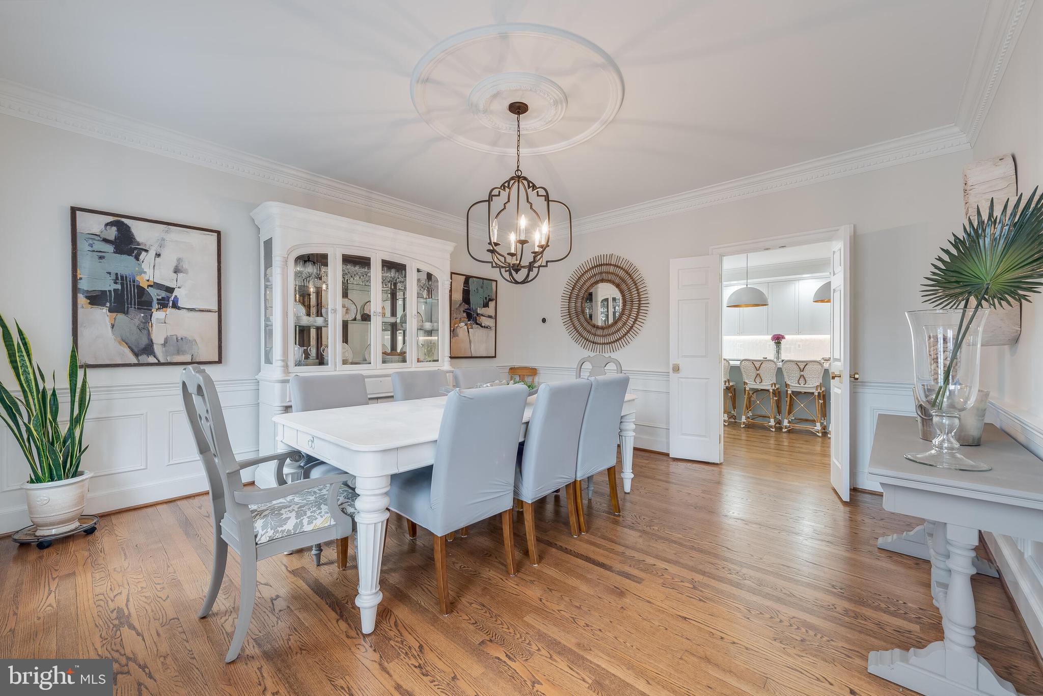 WOODLEA MANOR - Residential