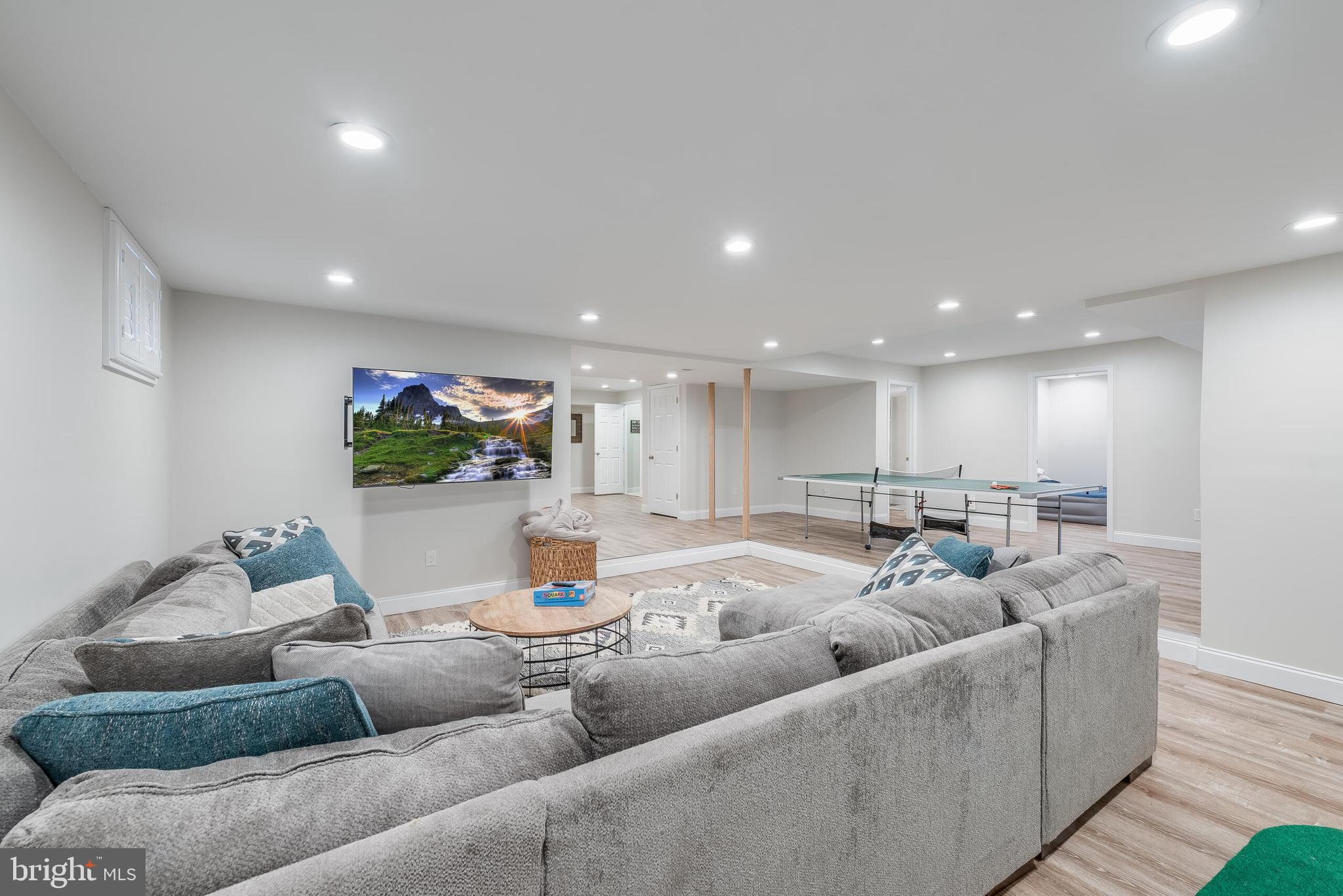 WOODLEA MANOR - Residential