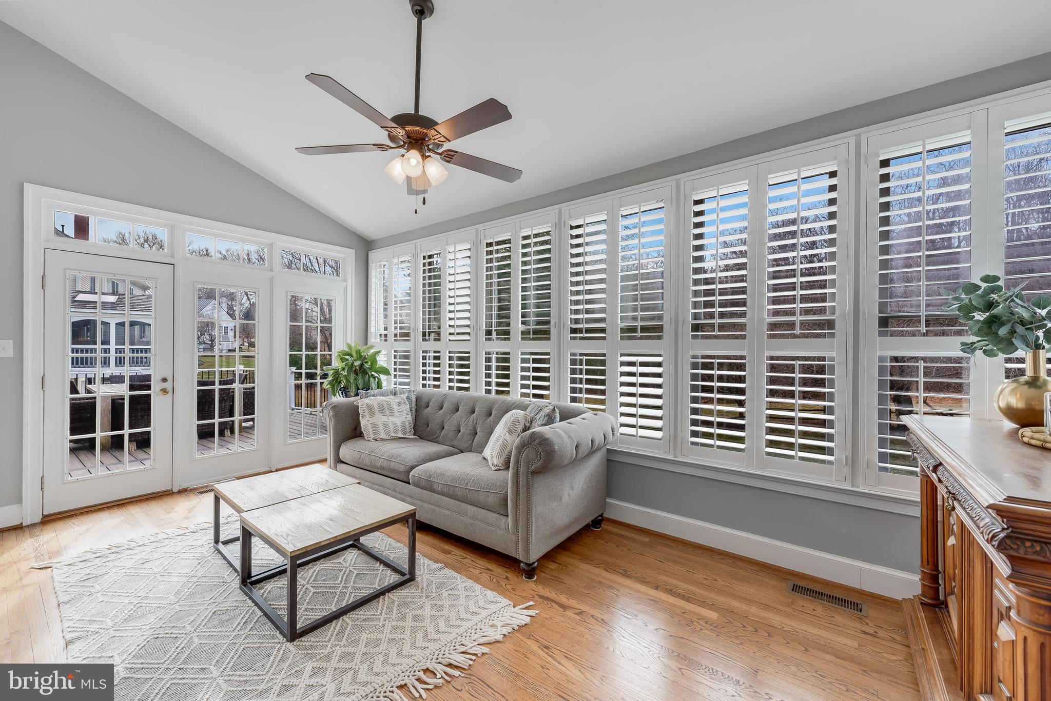 WOODLEA MANOR - Residential