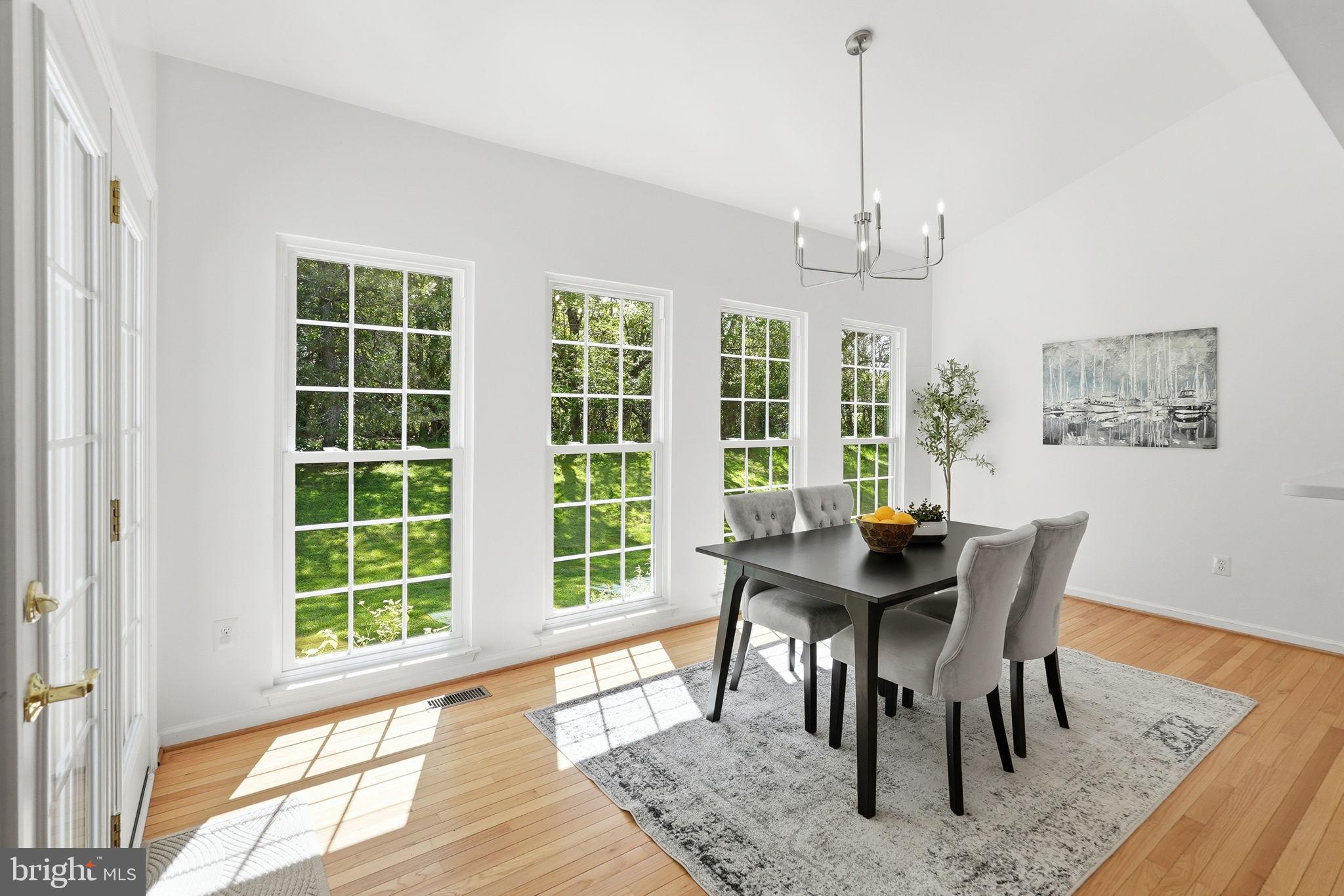 OATLAND FARM - Residential