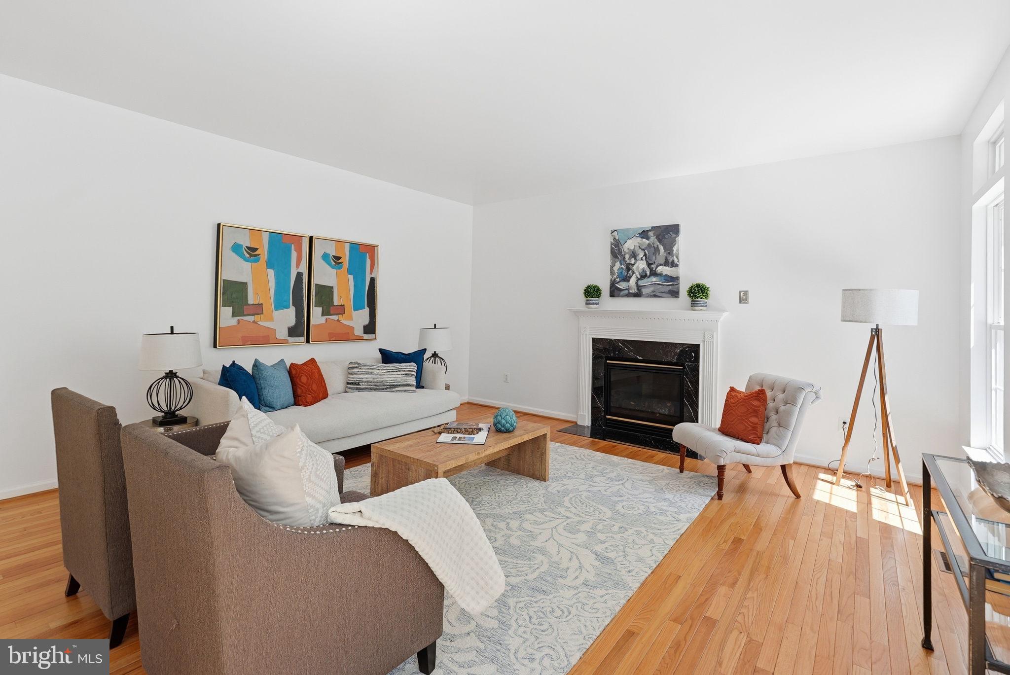 OATLAND FARM - Residential