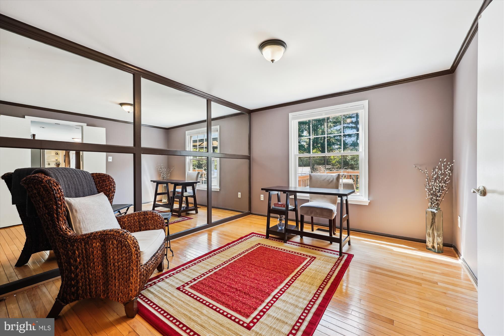 DERWOOD STATION - Residential