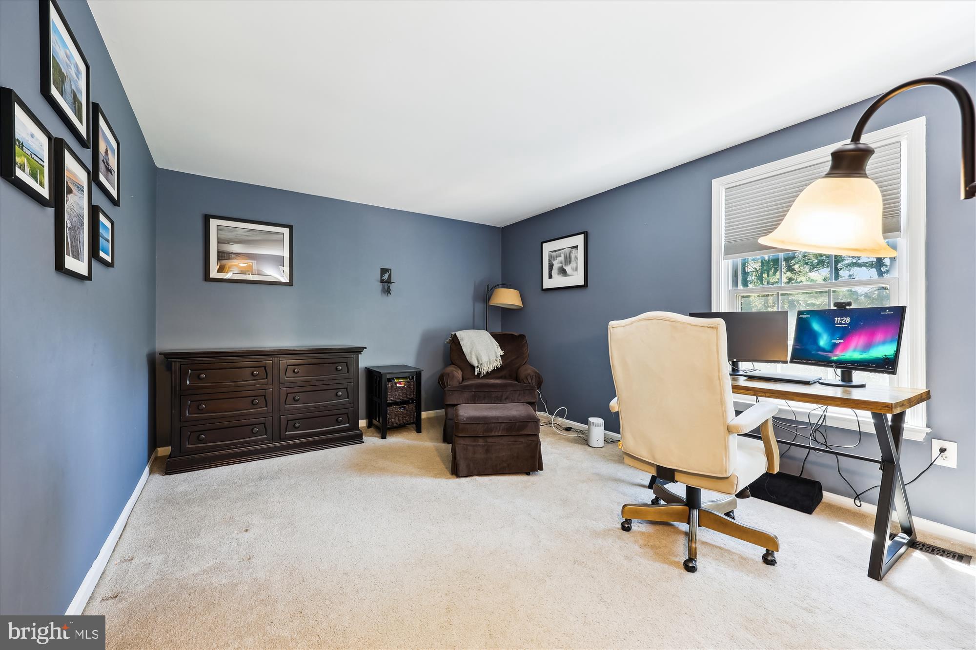 DERWOOD STATION - Residential