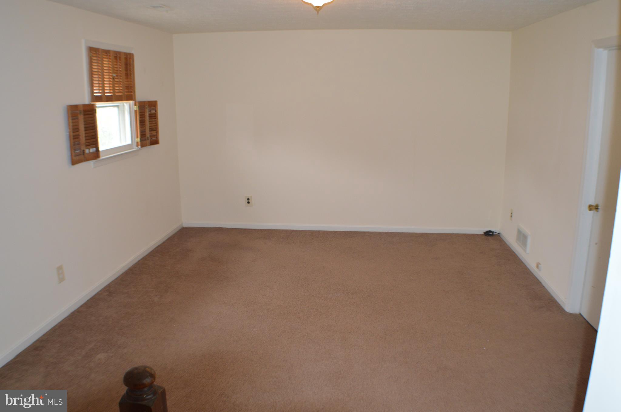 WILSHIRE - Residential Lease