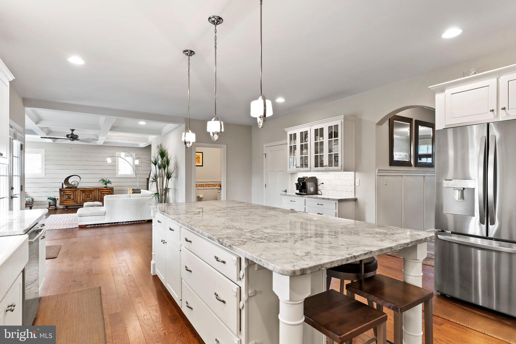 2245 LEHMAN COURT