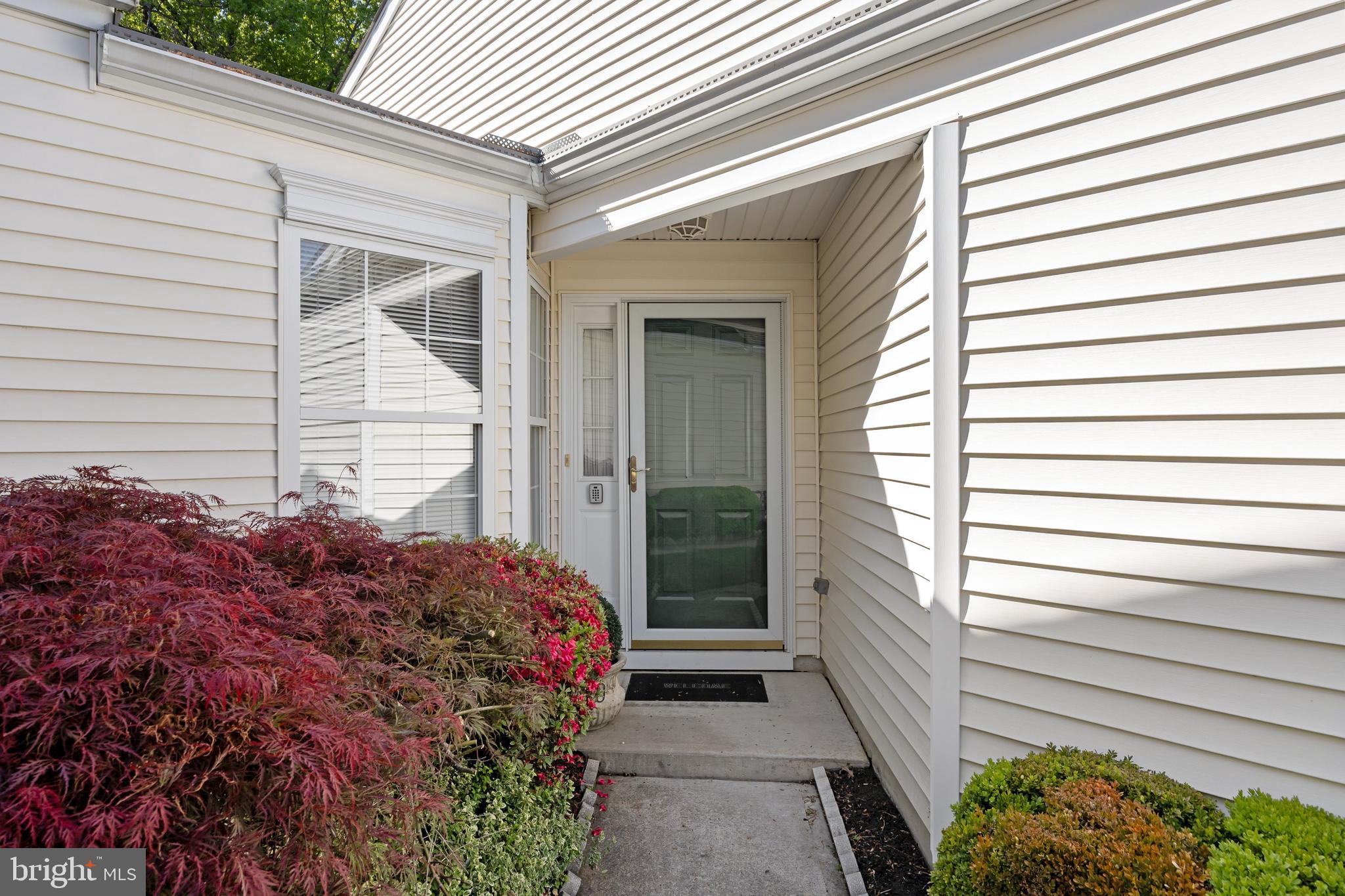 20 PEPPERGRASS DRIVE N