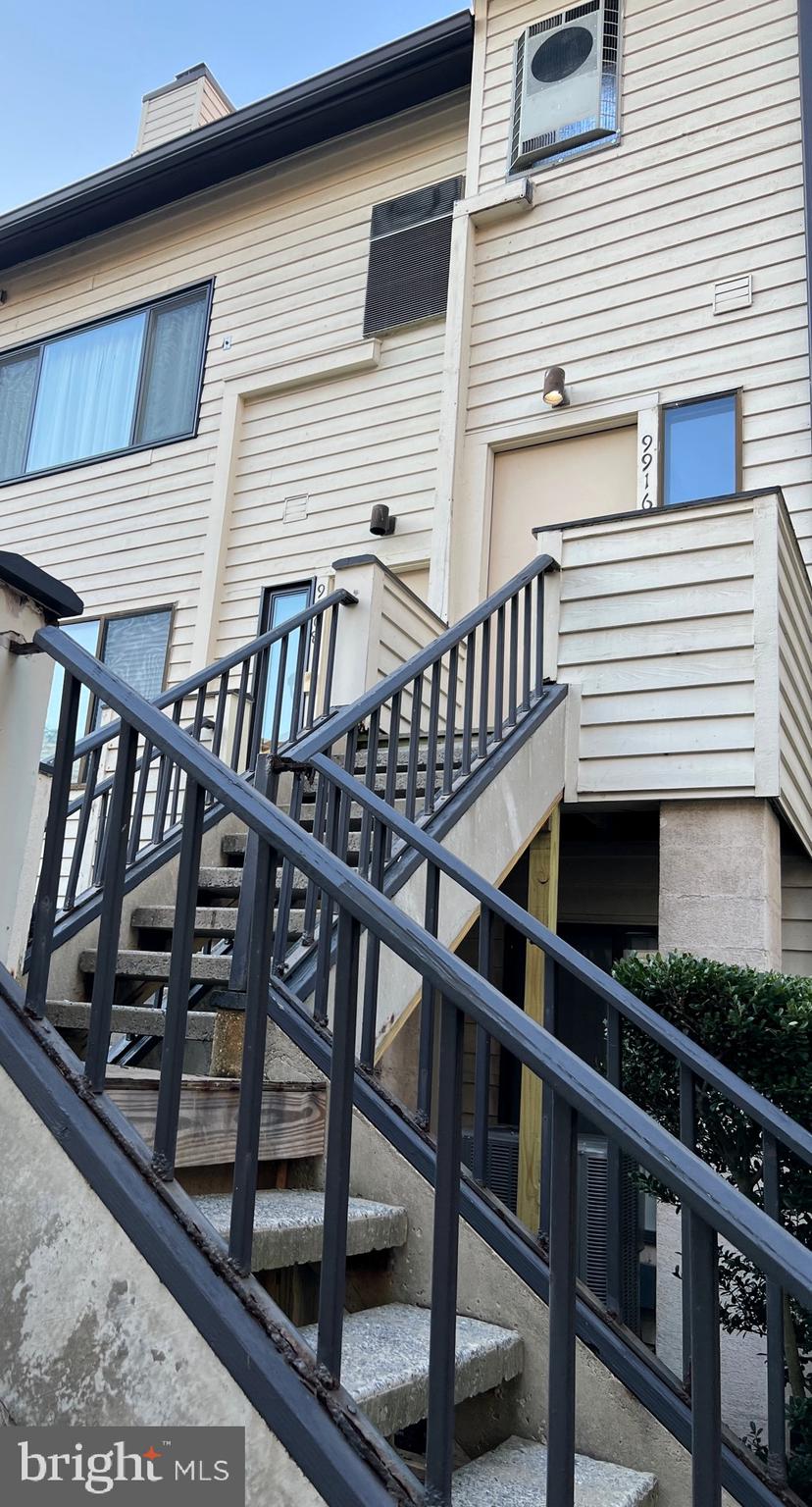 9916 HELLINGLY PLACE 154