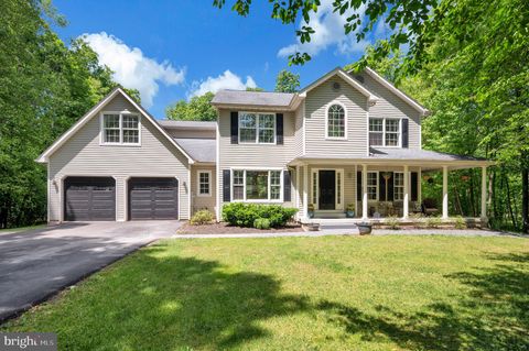 Photo of 45 Amsonia Court, STAFFORD, VA 22556 (MLS # VAST2049006)