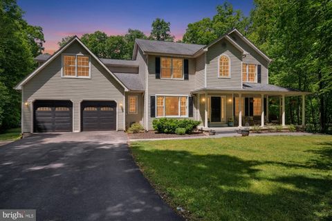 Photo of 45 Amsonia Court, STAFFORD, VA 22556 (MLS # VAST2049006)