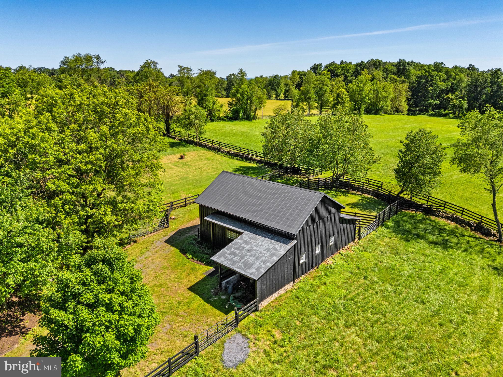 UPPERVILLE - Residential