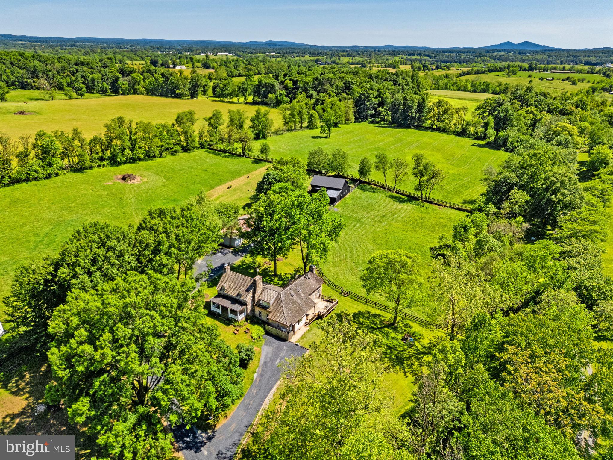 UPPERVILLE - Residential