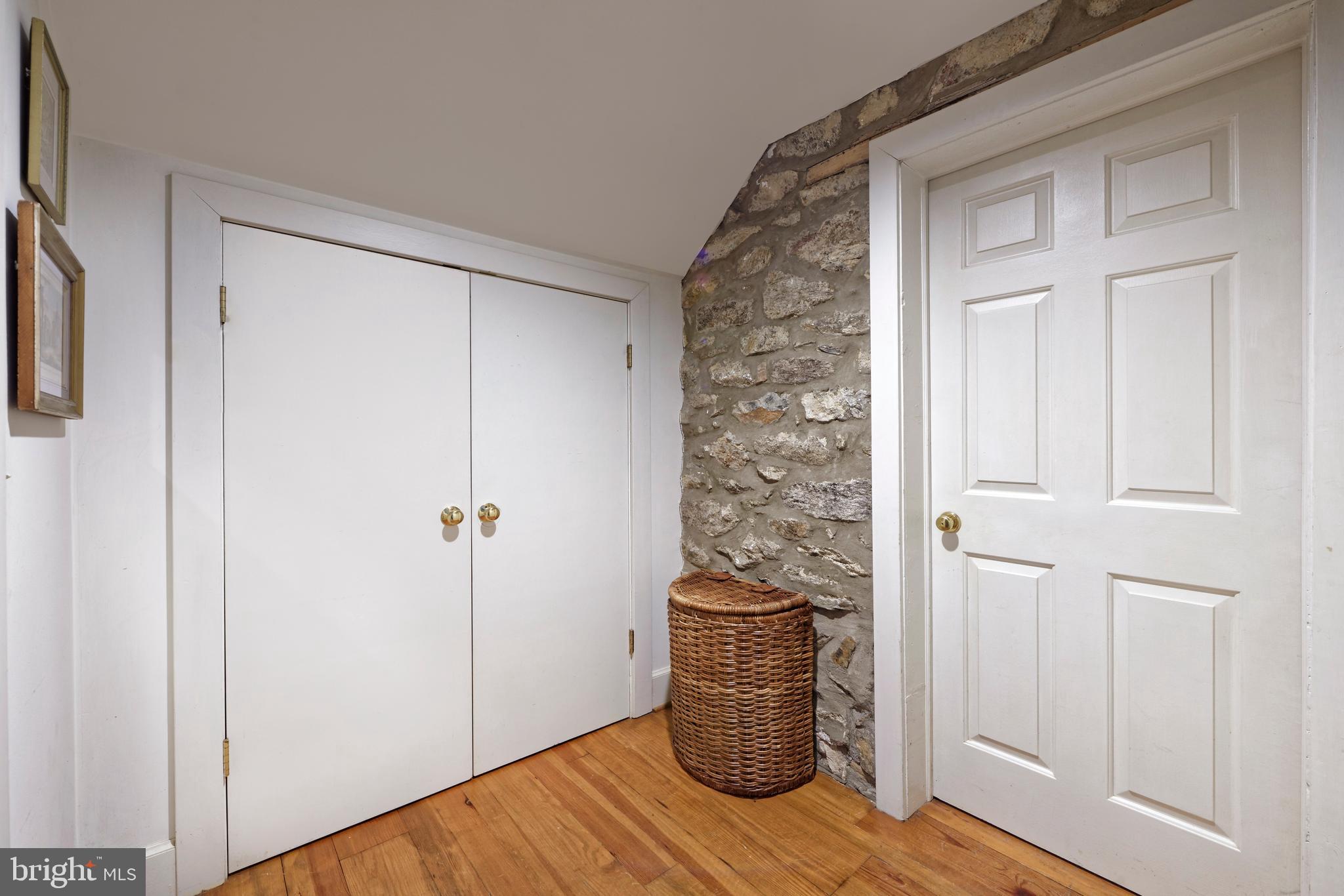 UPPERVILLE - Residential