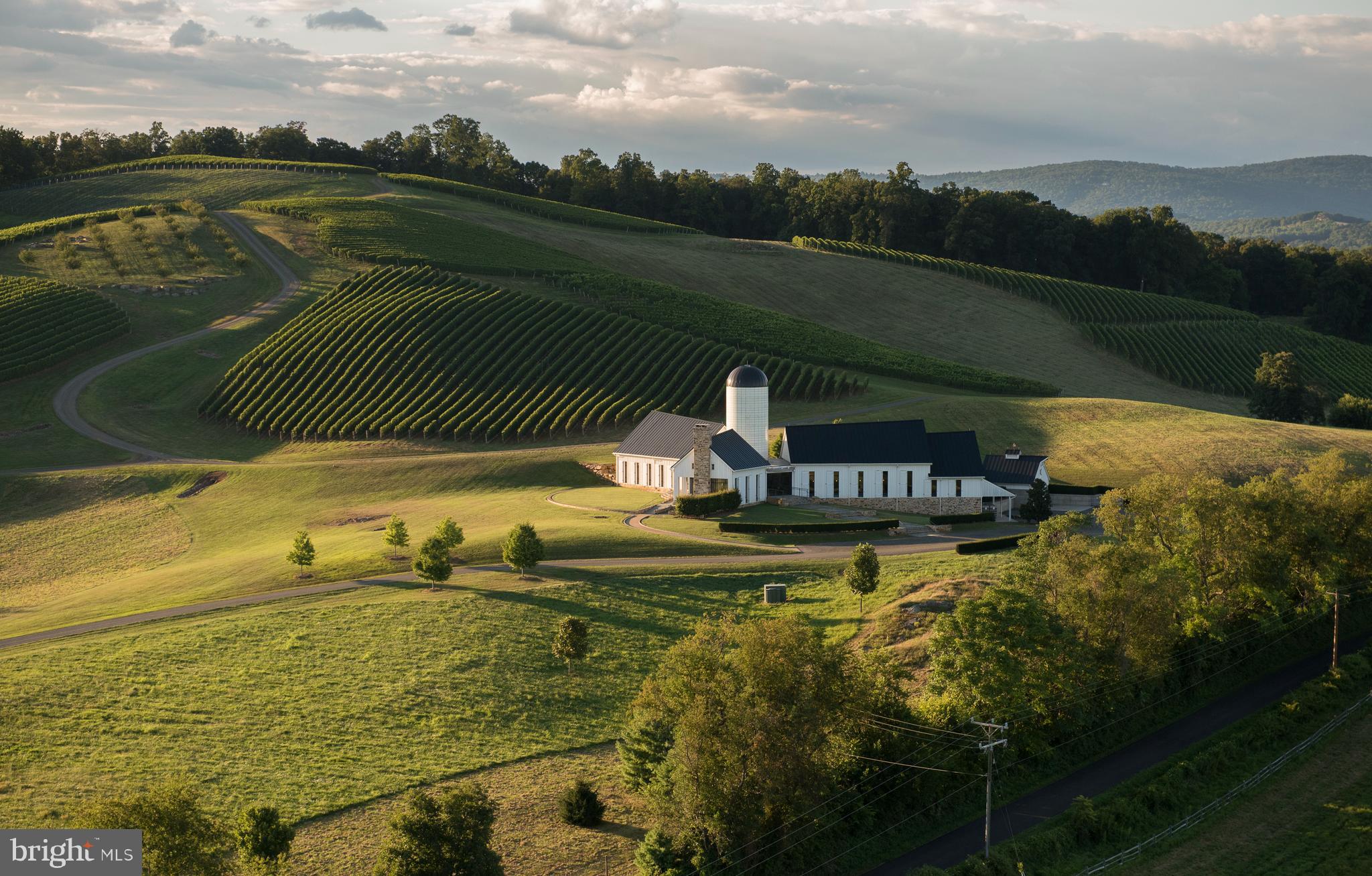 UPPERVILLE - Residential