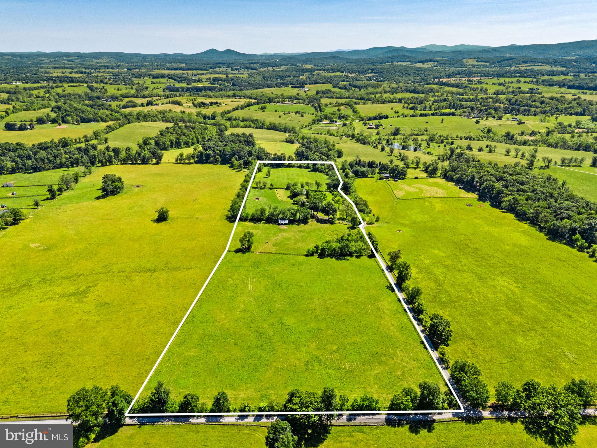 UPPERVILLE - Residential