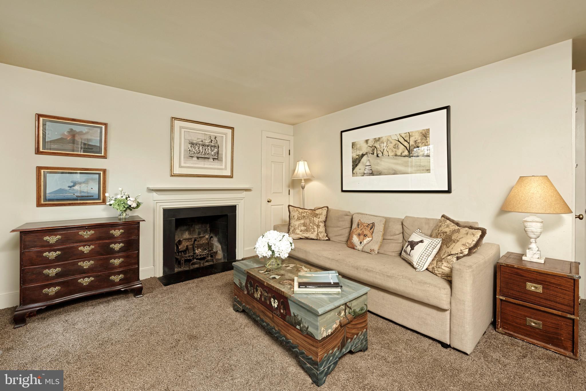 UPPERVILLE - Residential