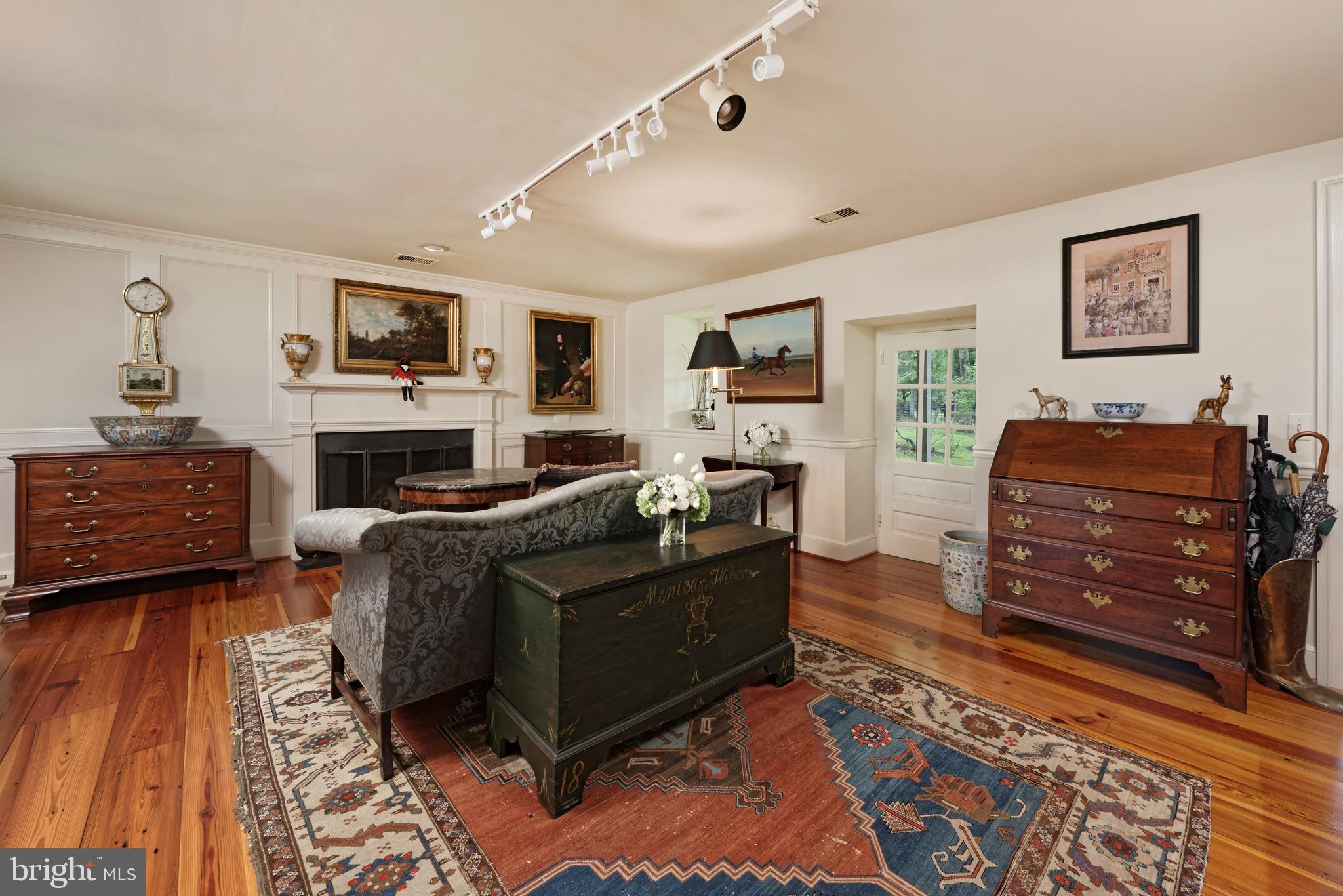 UPPERVILLE - Residential