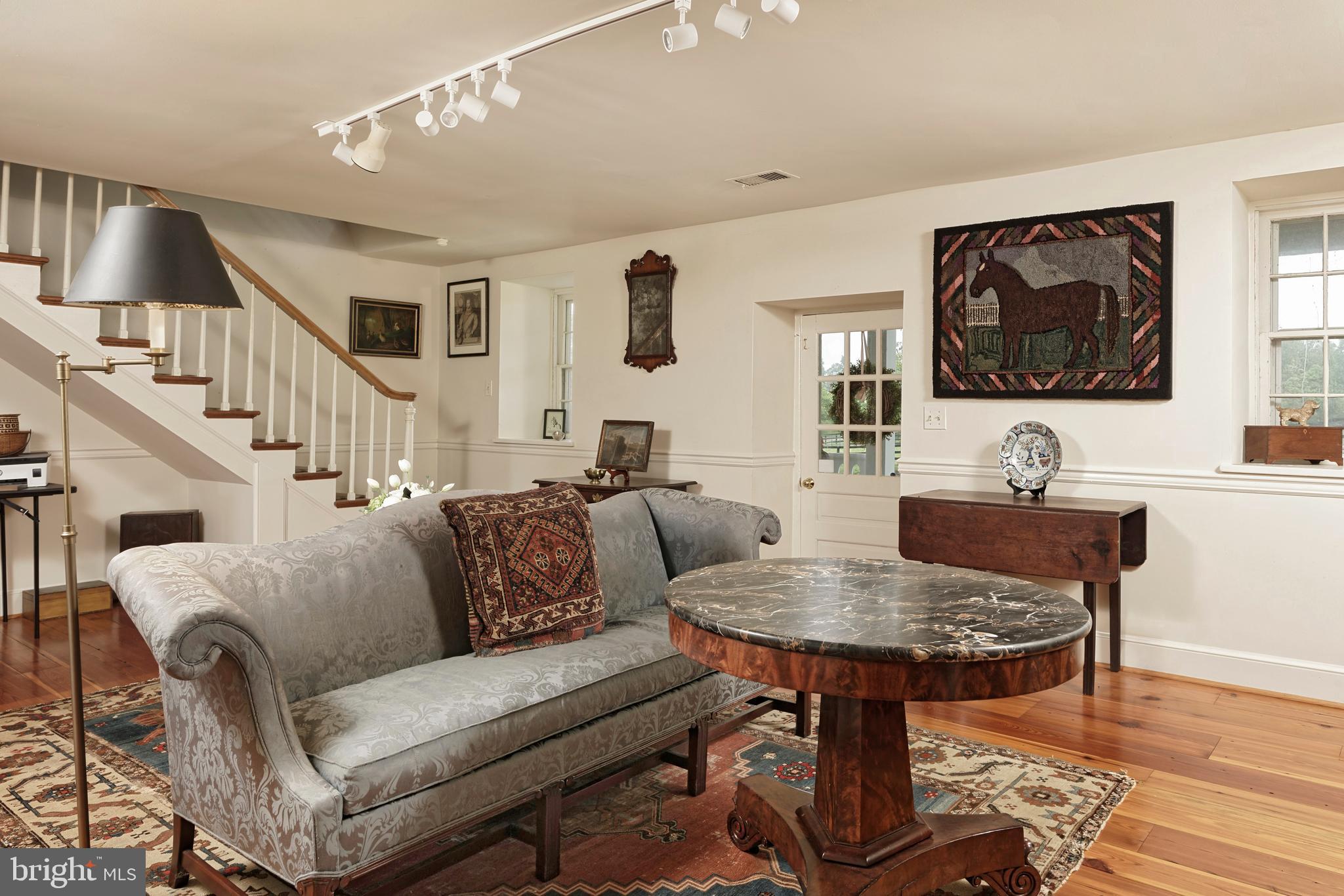 UPPERVILLE - Residential