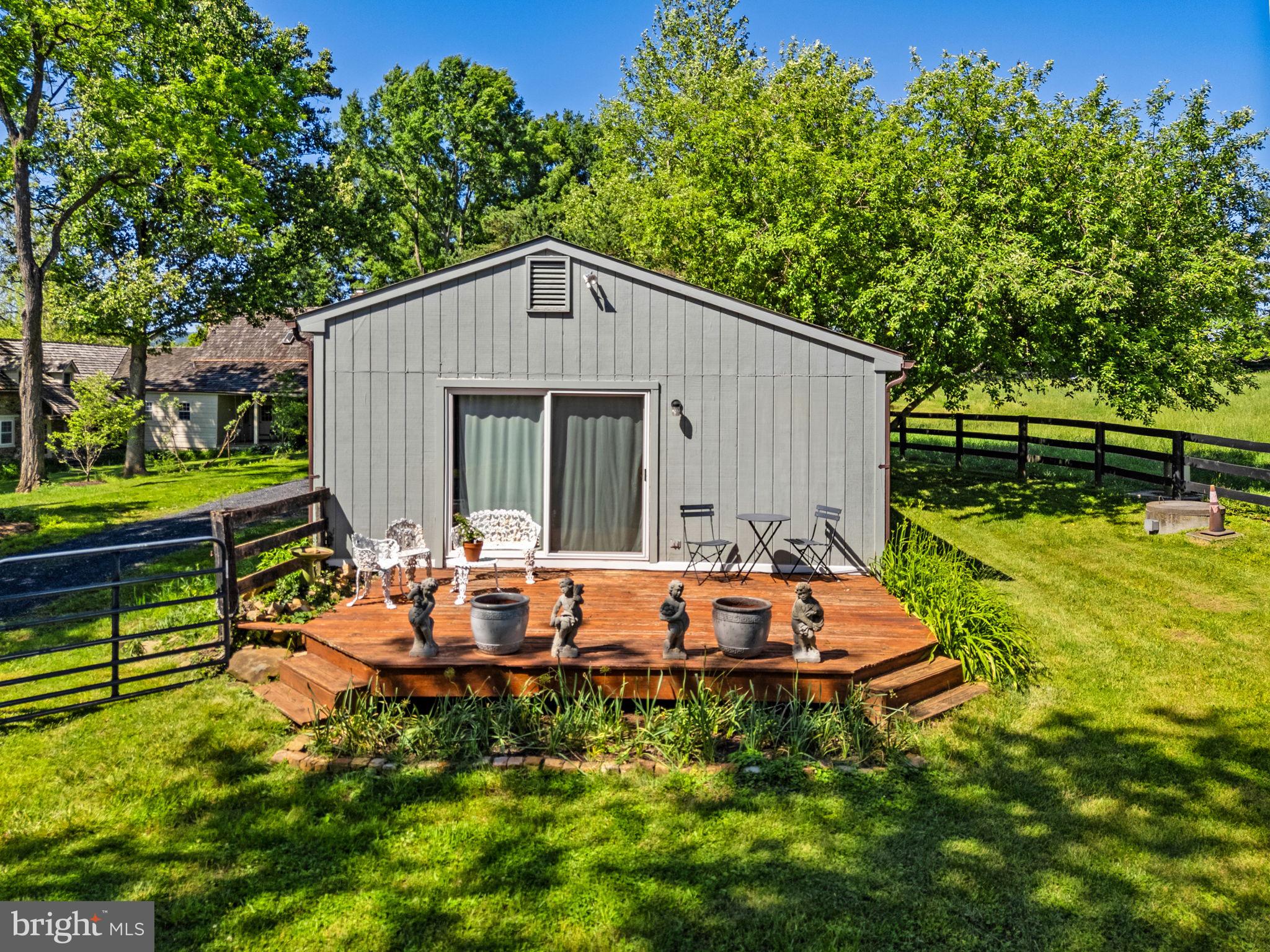 UPPERVILLE - Residential